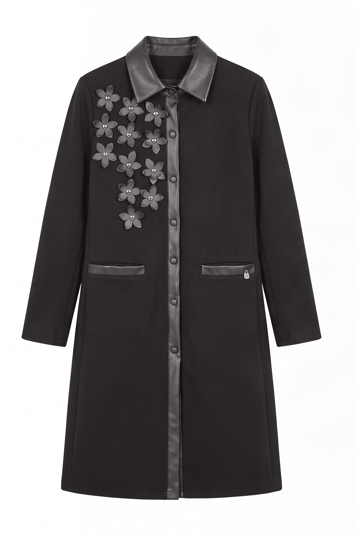 Abrigo Negro en Scuba Modal y Ecopiel con Flores 3D y Charms Aplicados – Lolitas&L - lolitasyl.com