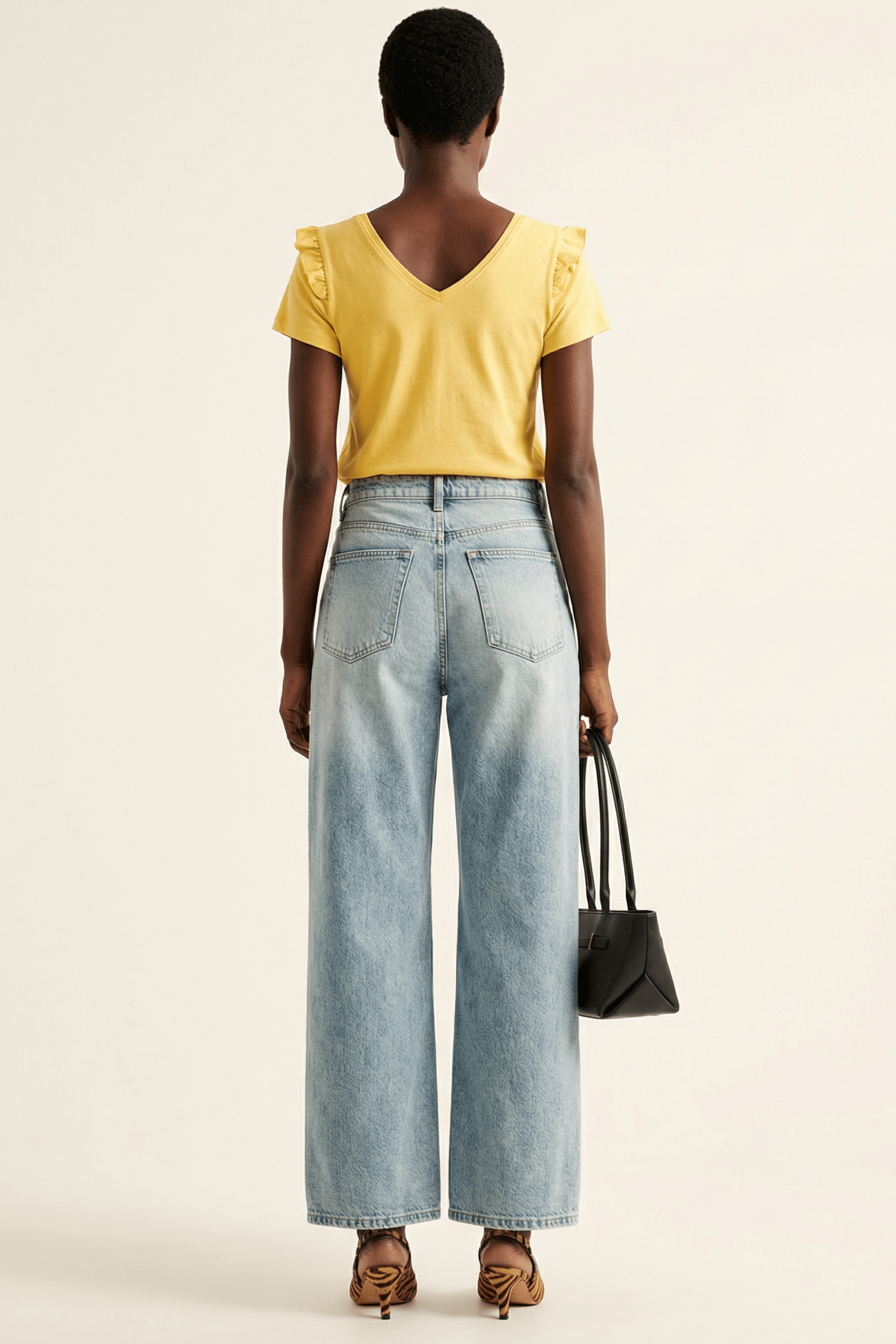 Camiseta amarila con volante en hombros Lolitas&L - lolitasyl.com