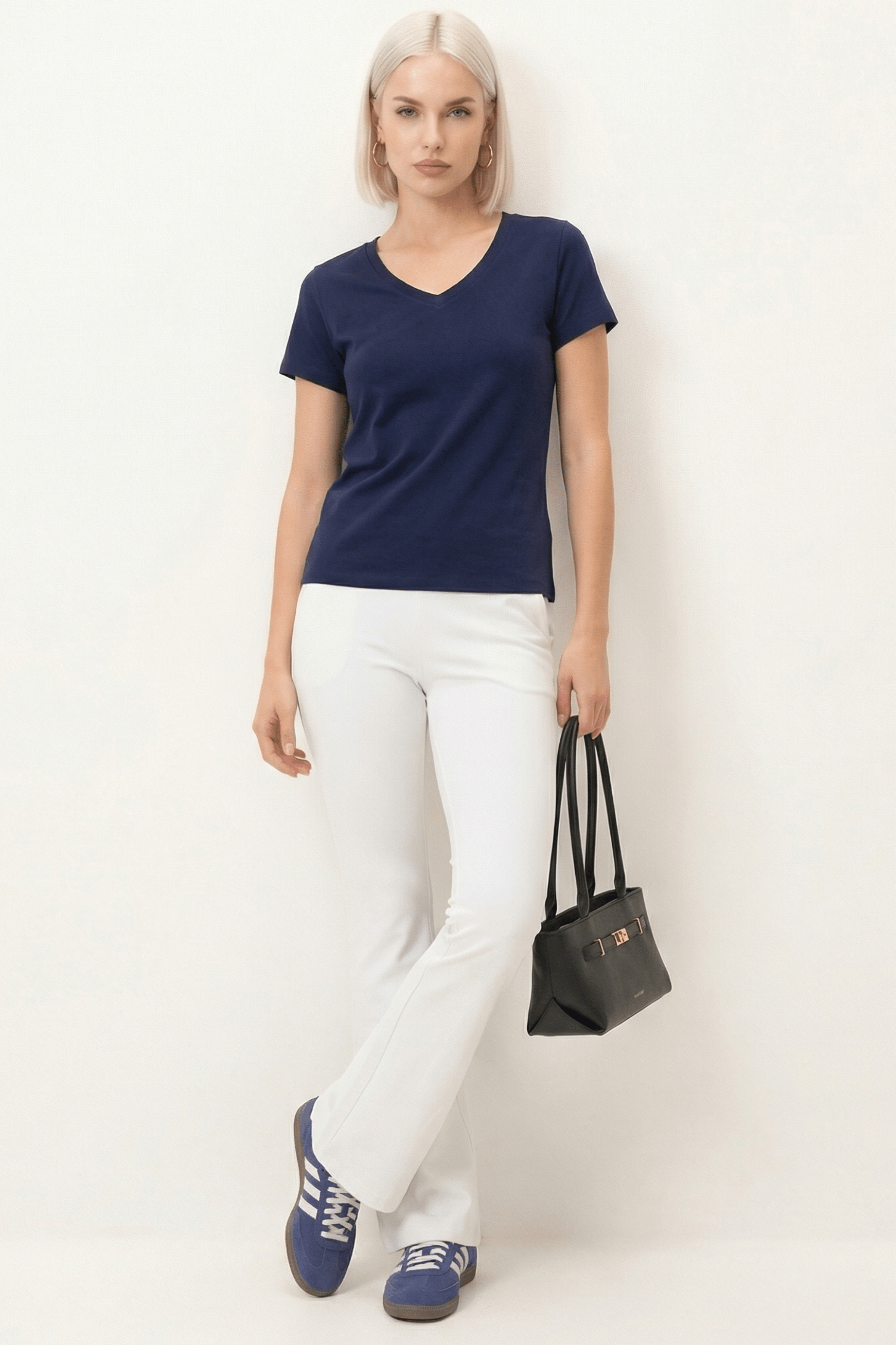 Camiseta azul basica con escote pico y manga corta Lolitas&L - lolitasyl.com