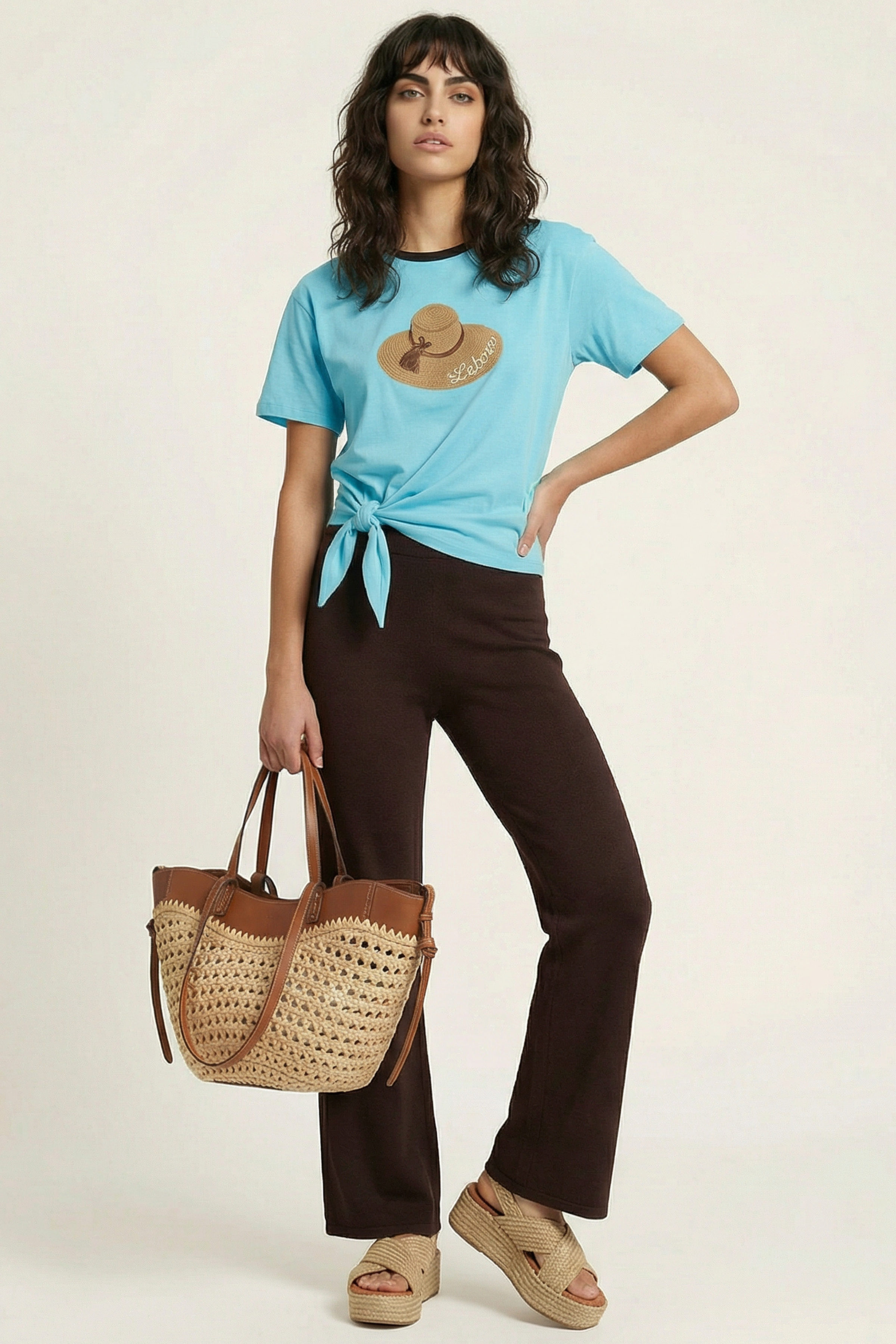 Camiseta azul celeste bordado sombrero anudada en la cintura Lolitas&L