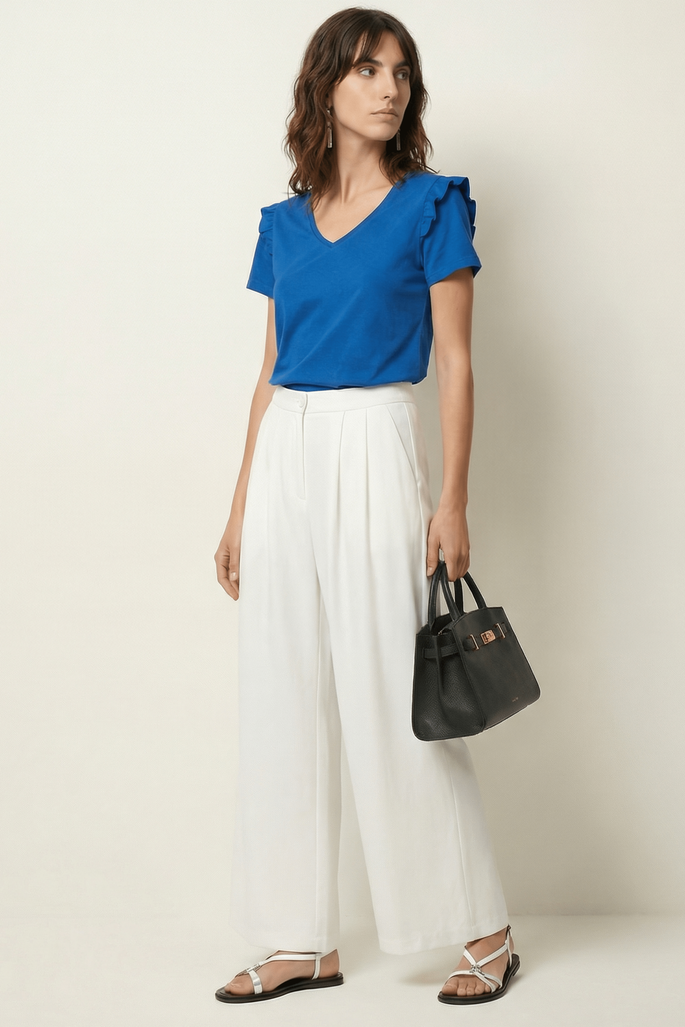 Camiseta azul royal con volante en hombros Lolitas&L - lolitasyl.com