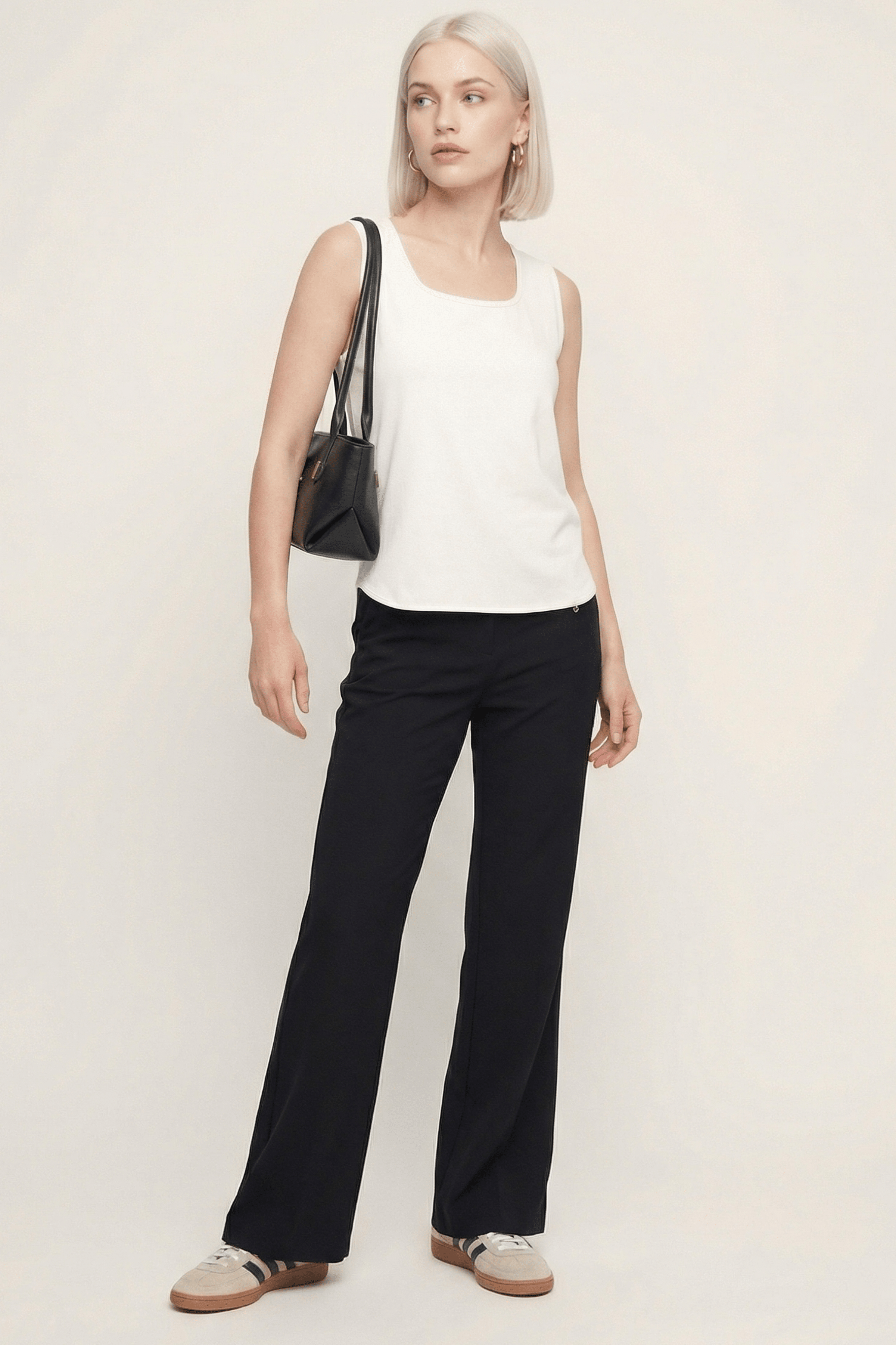 Camiseta blanca basica tirantes con escote cuadrado Lolitas&L - lolitasyl.com