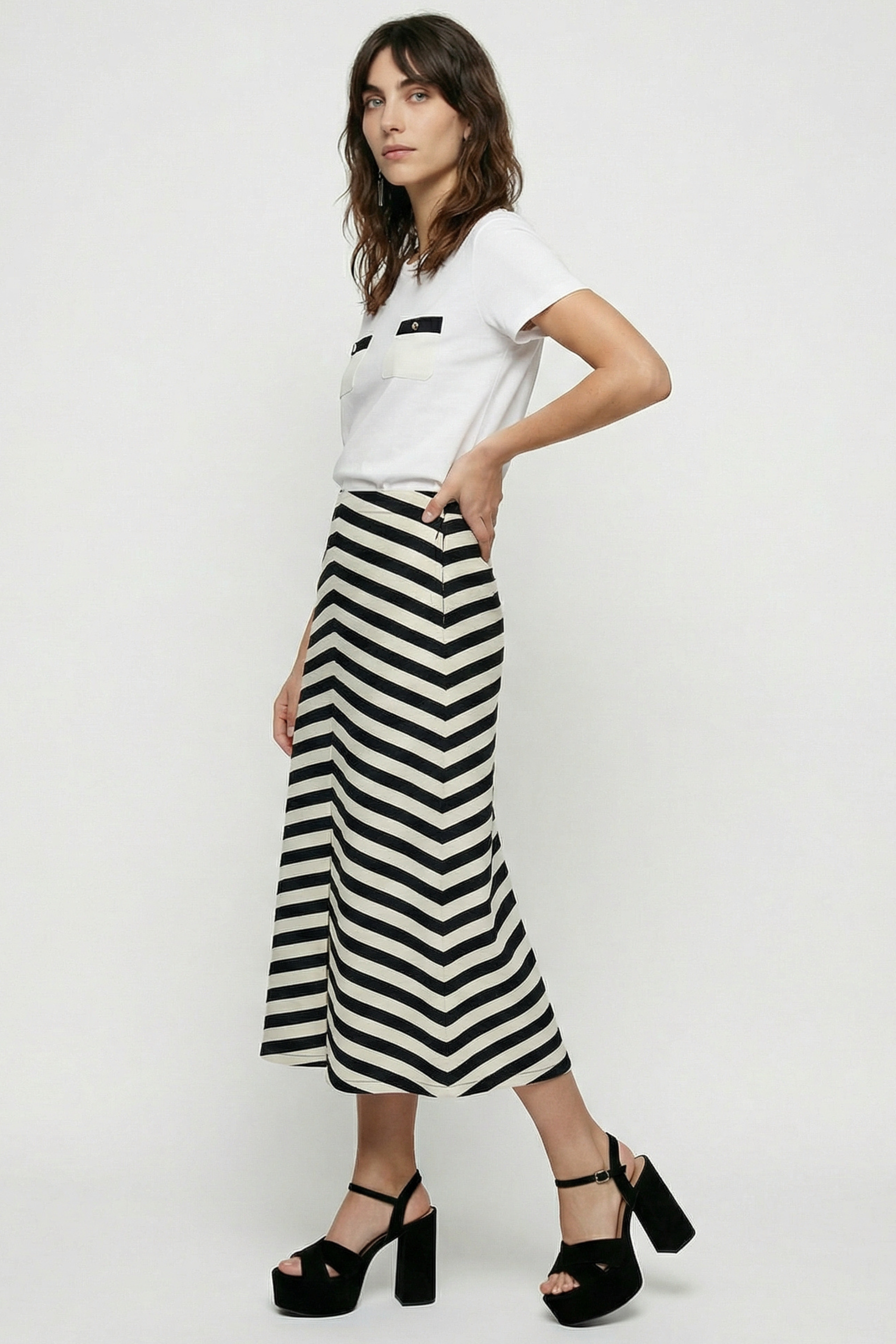 Camiseta blanca con bolsillos en el pecho Lolitas&L