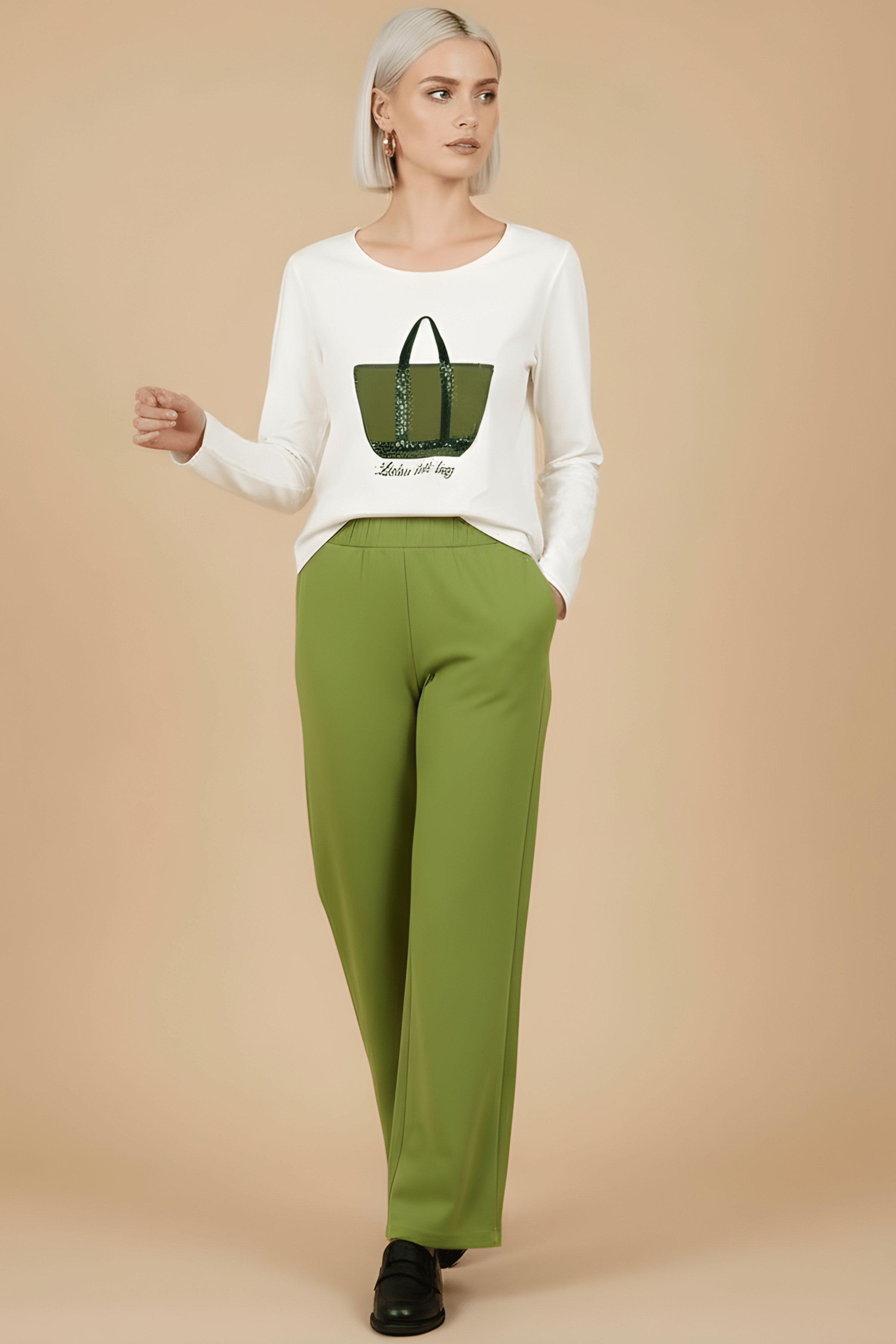 Camiseta blanca bordado bolsito verde manga larga Lolitas&L - lolitasyl.com