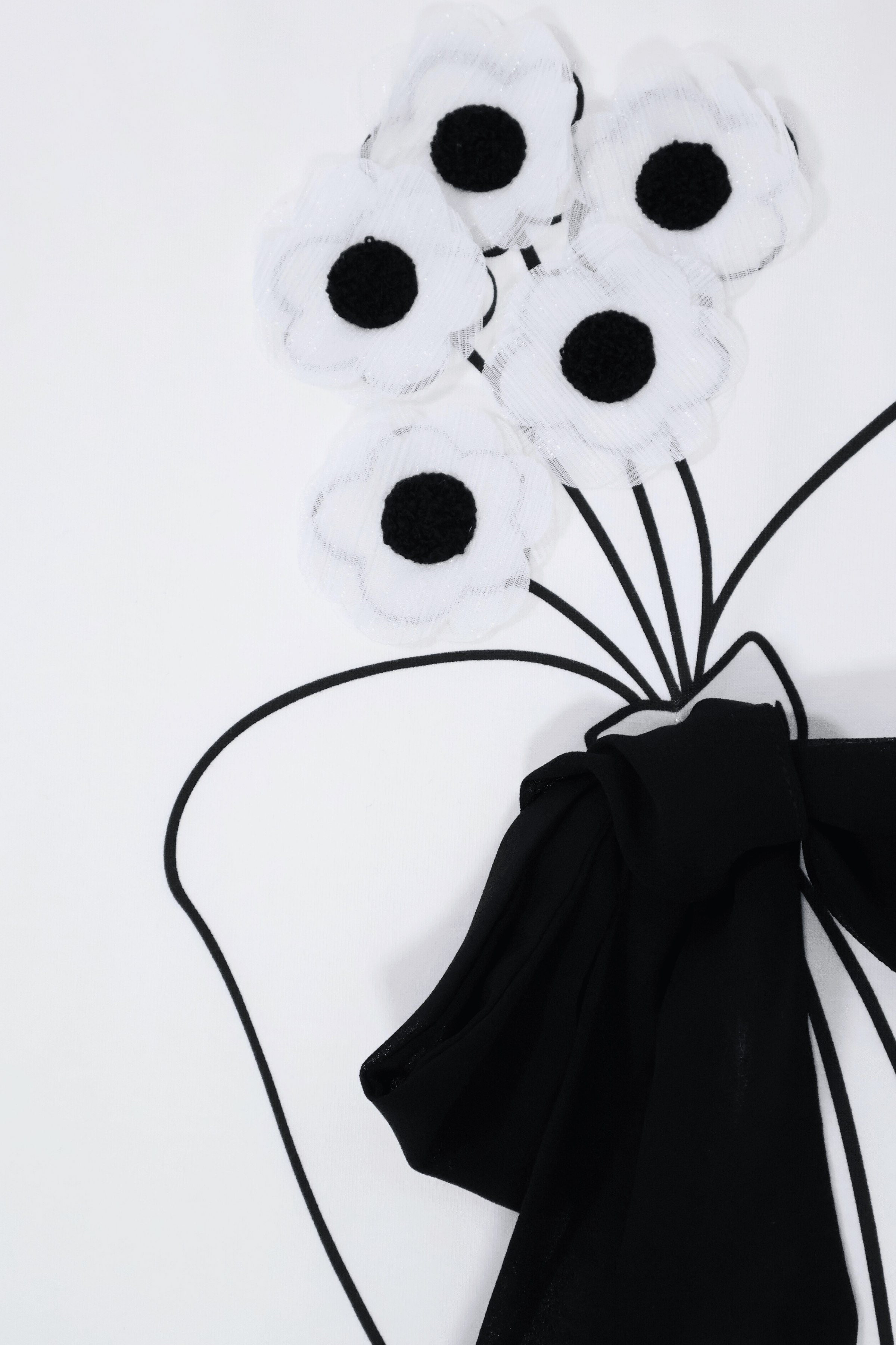 Camiseta blanca bordado con lazo grogre Lolitas&L - lolitasyl.com