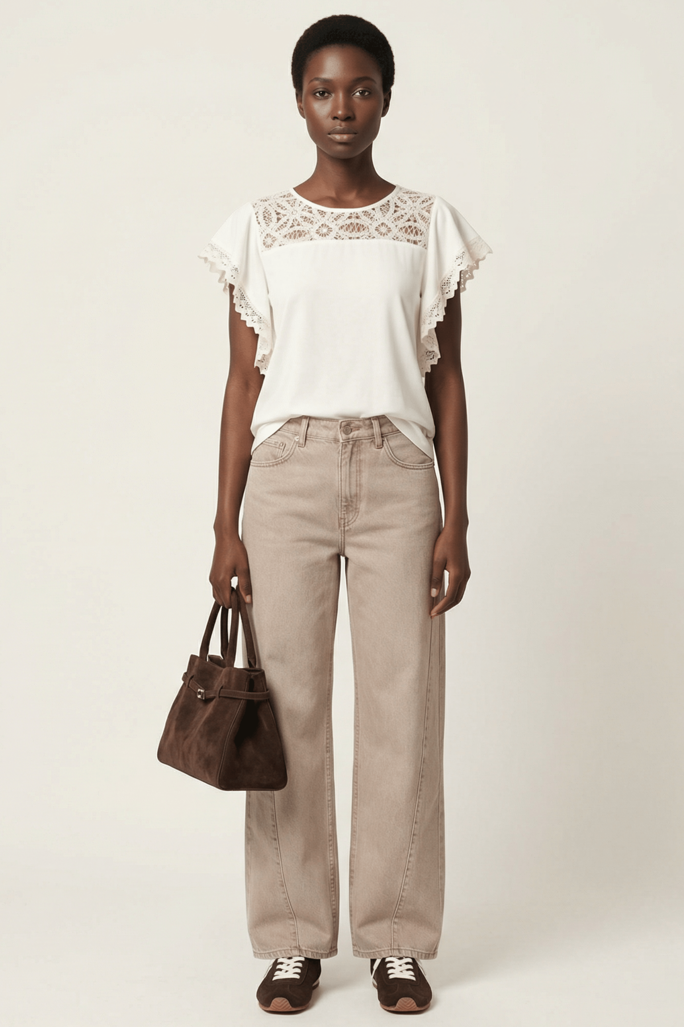 Camiseta blanca bordado grogre en delantero y mangas Lolitas&L - lolitasyl.com