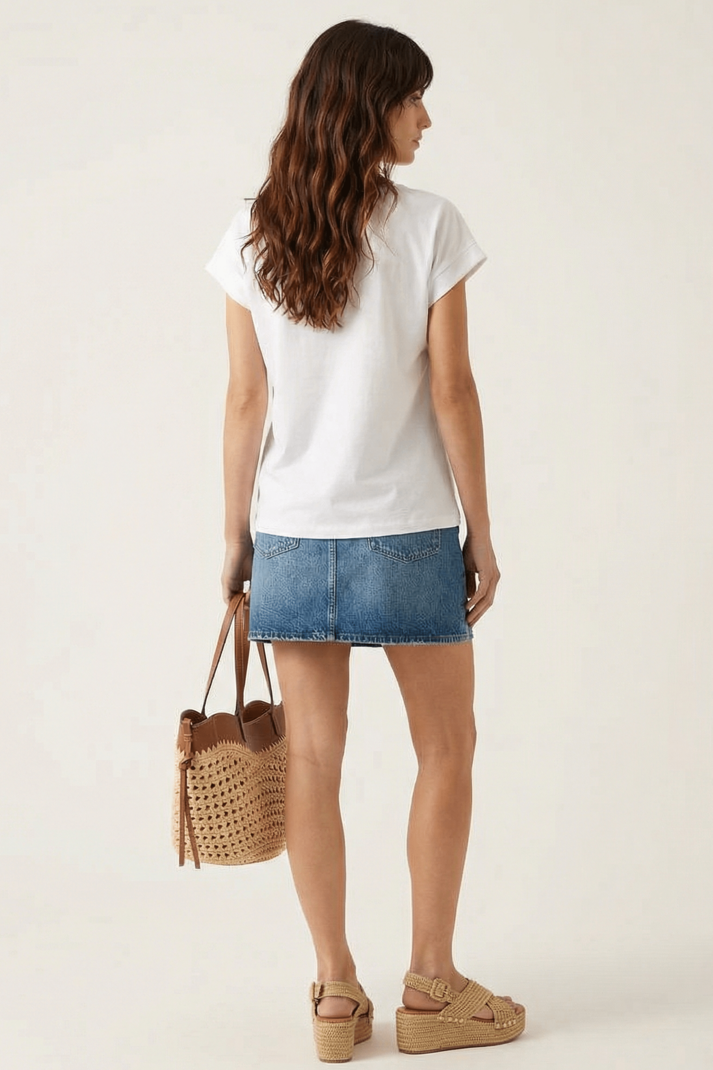 Camiseta blanca con bordado flor en cordon Lolitas&L - lolitasyl.com