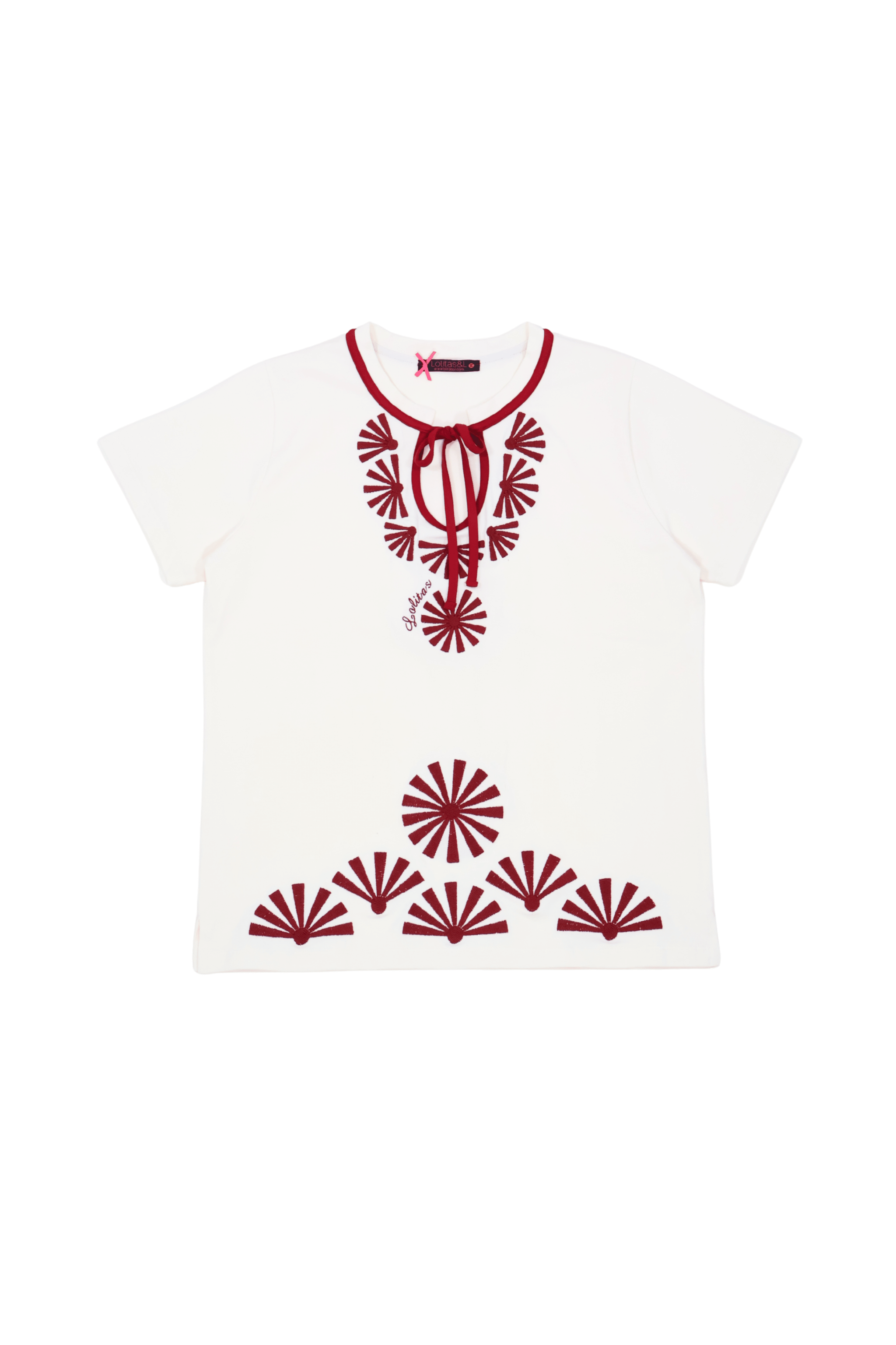 Camiseta blanca con bordado mandala rojo y lagrima Lolitas&L - lolitasyl.com