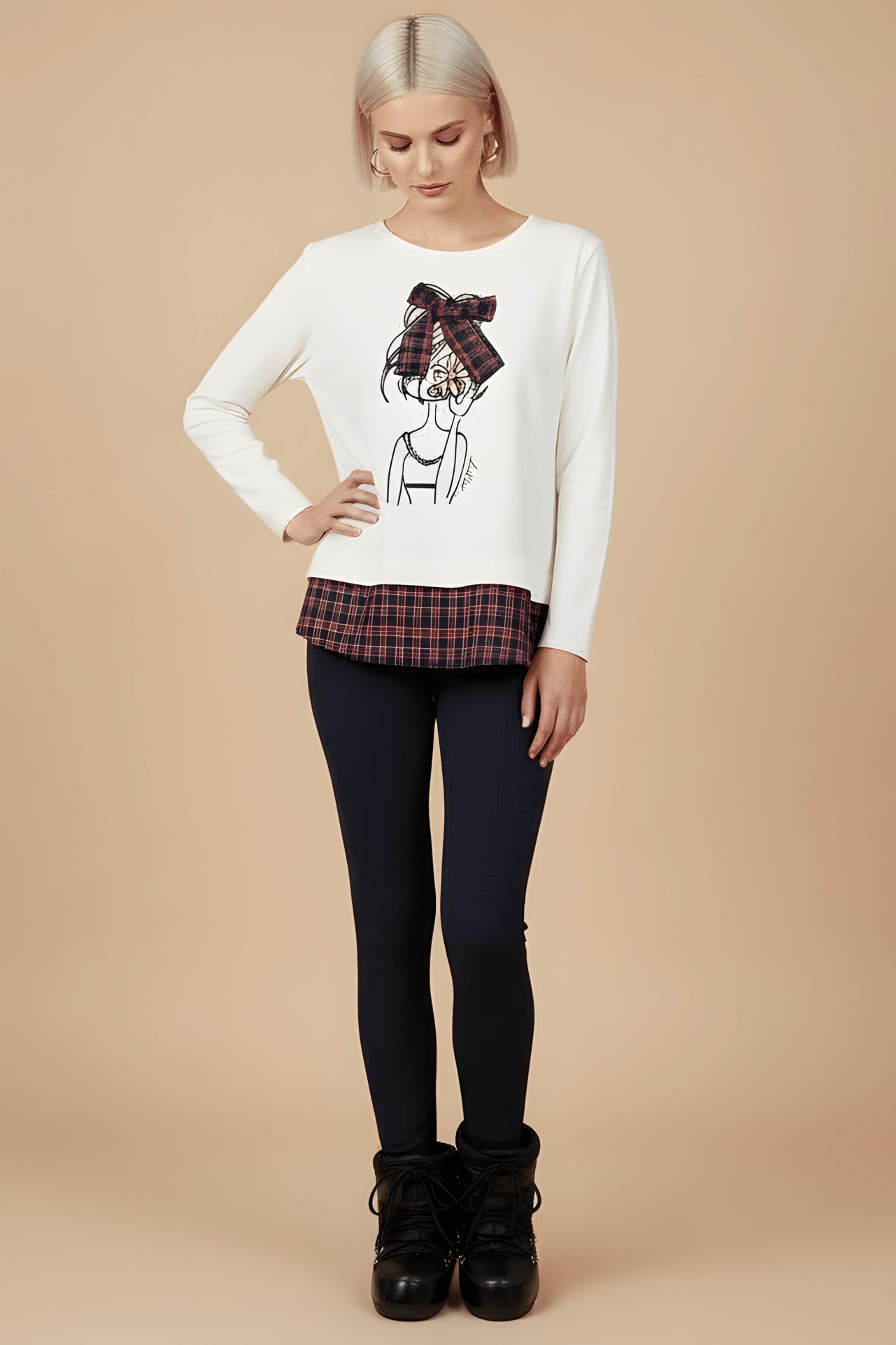 Camiseta blanca con estampado muñeca y lazo cuadro escoces Lolitas&L - lolitasyl.com