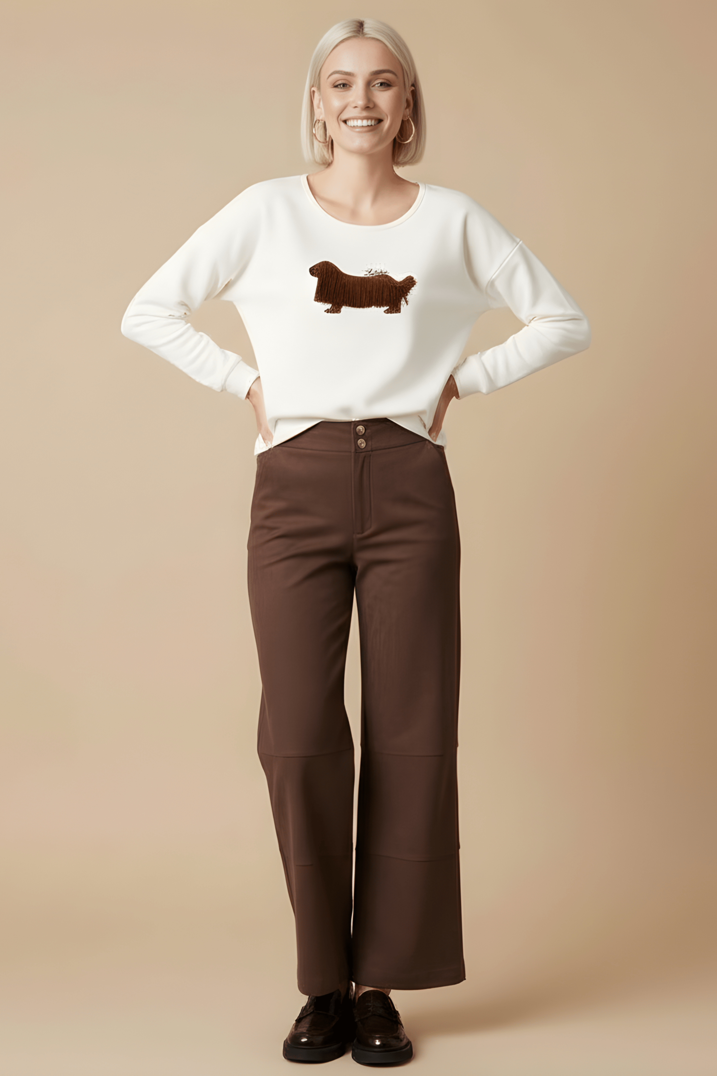 Camiseta blanca con perro bordado de flecos manga larga Lolitas&L - lolitasyl.com