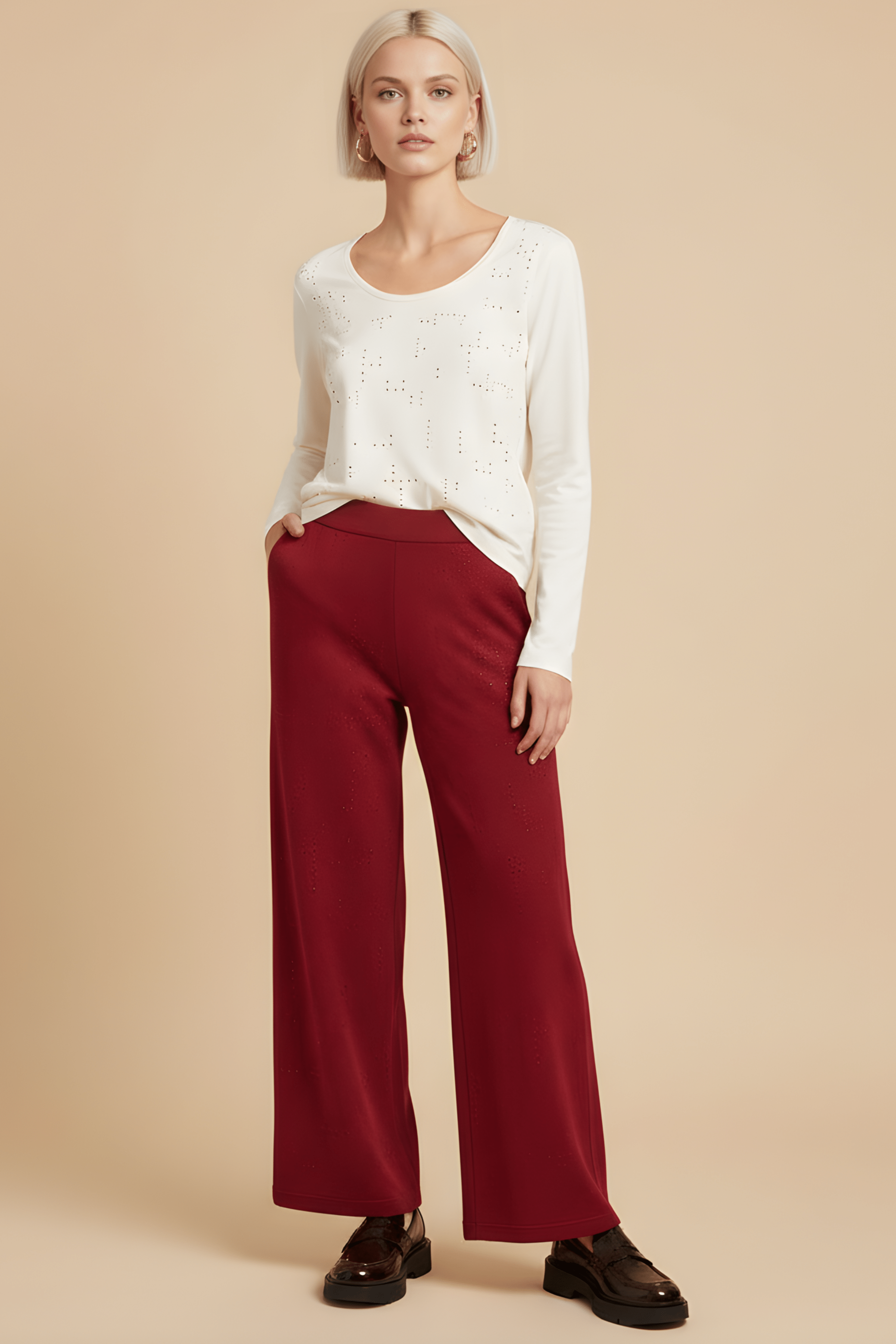 Camiseta blanca con strass multicolor manga larga Lolitas&L - lolitasyl.com