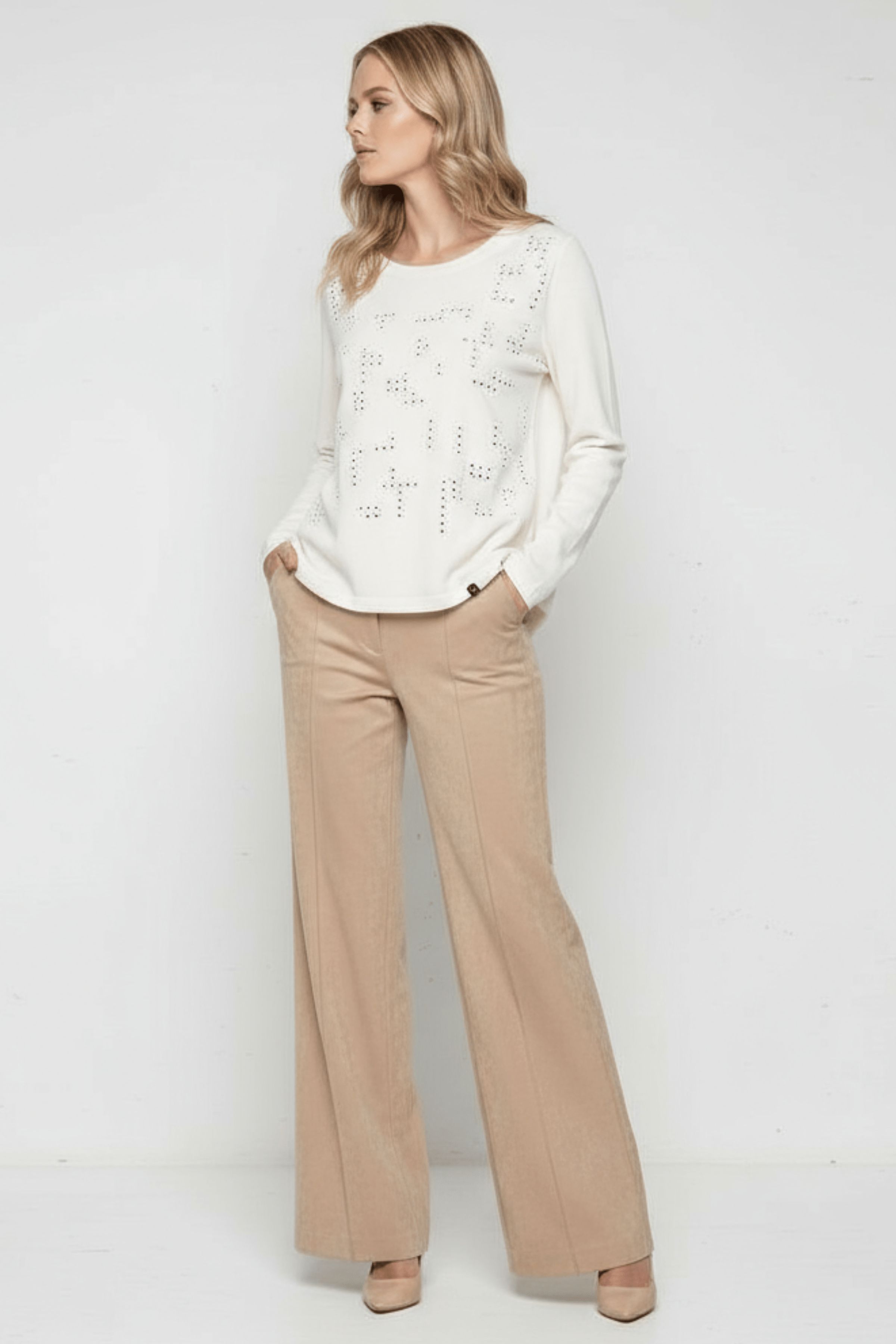 Camiseta blanca con strass multicolor manga latga Lolitas&L - lolitasyl.com