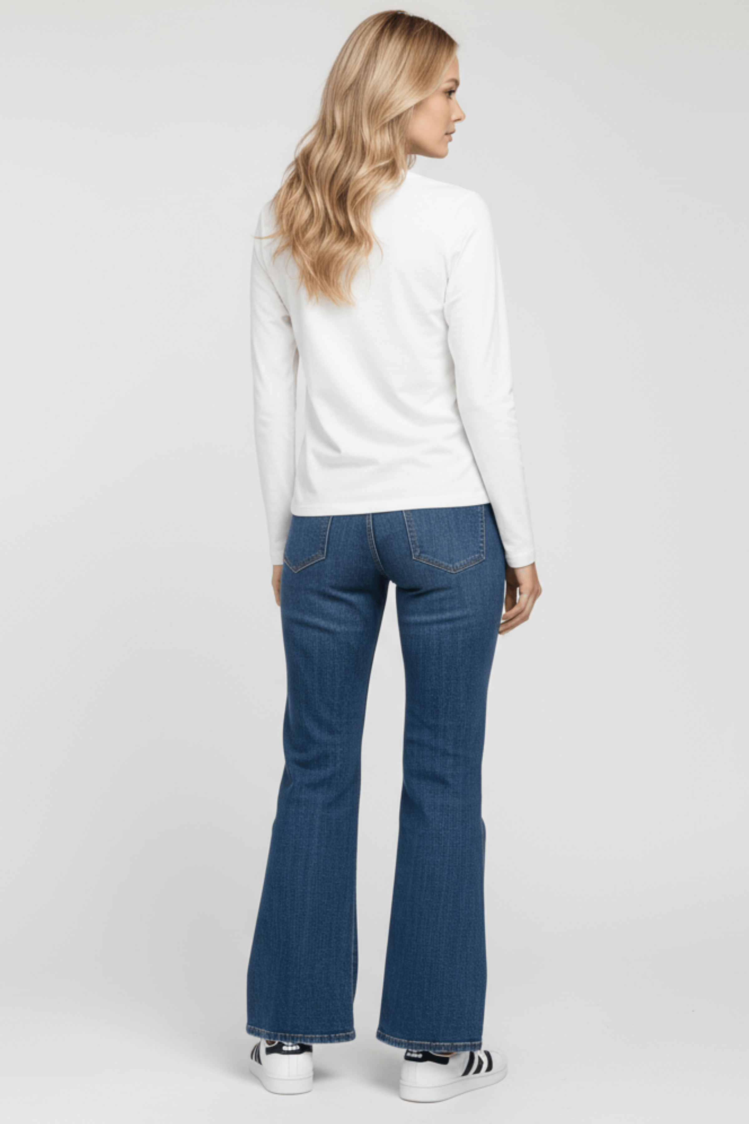 Camiseta blanca con strass multicolor manga latga Lolitas&L - lolitasyl.com