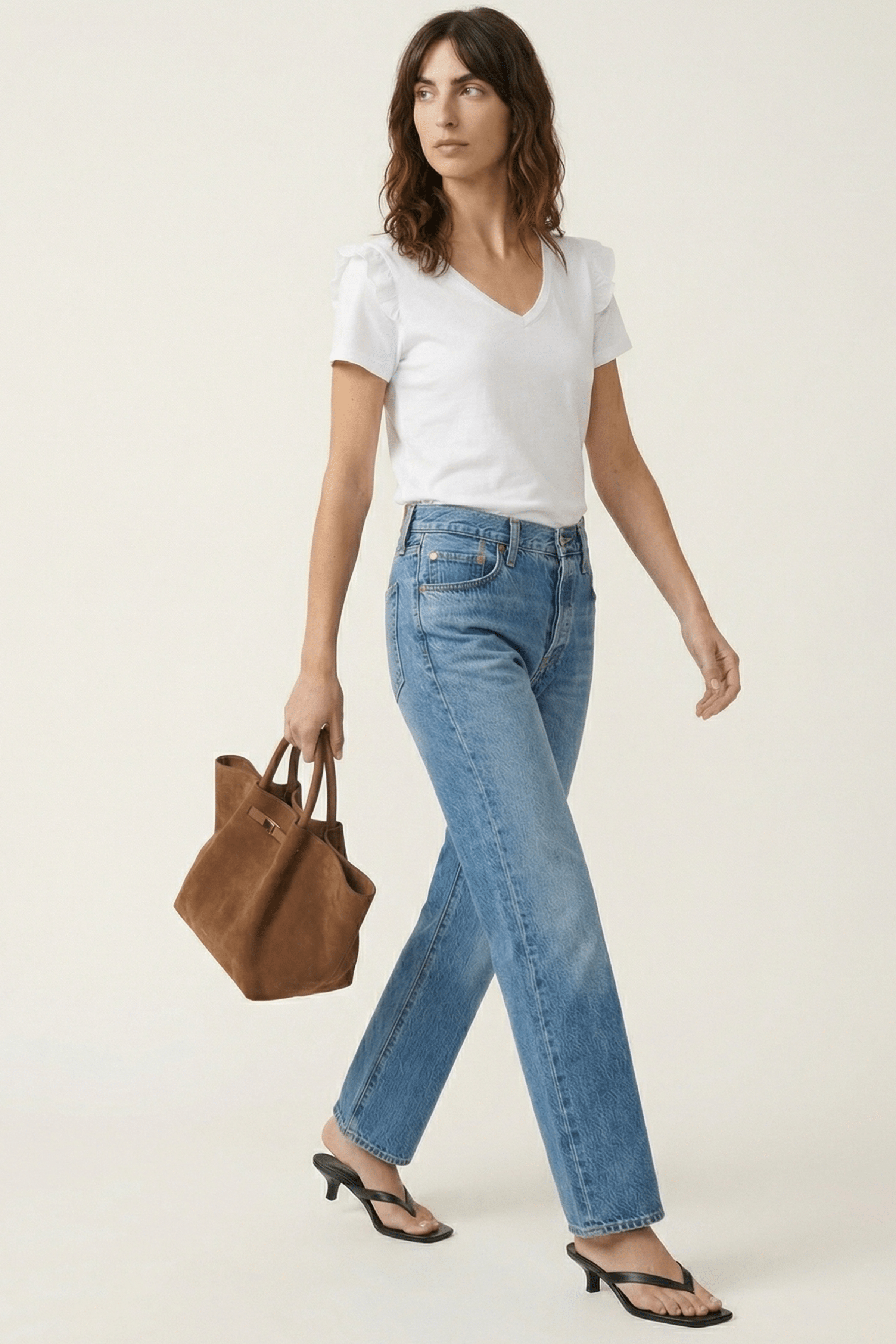 Camiseta blanca con volante en hombros Lolitas&L - lolitasyl.com