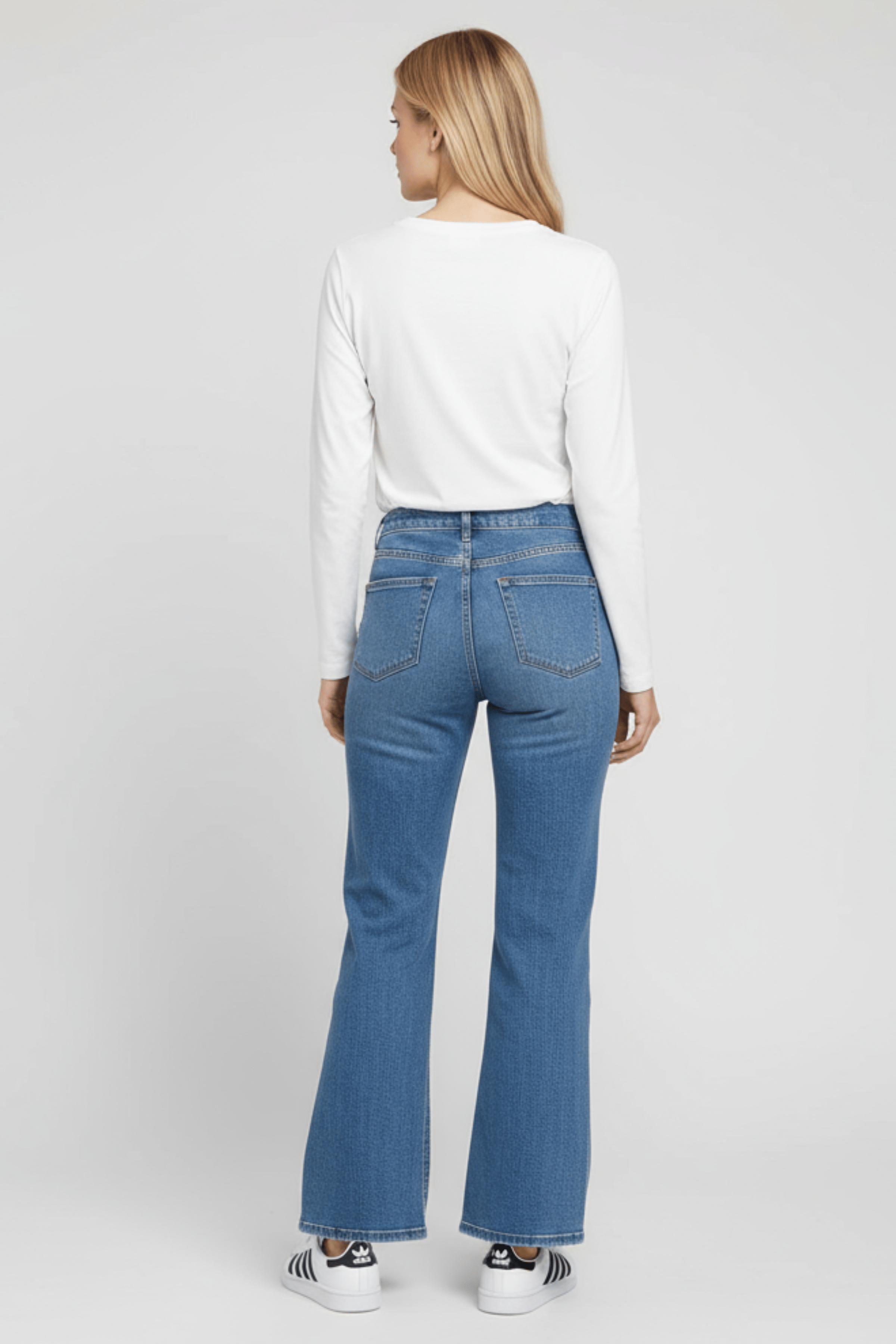 Camiseta blanca con zapatillas bordadas y lazos manga larga Lolitas&L - lolitasyl.com