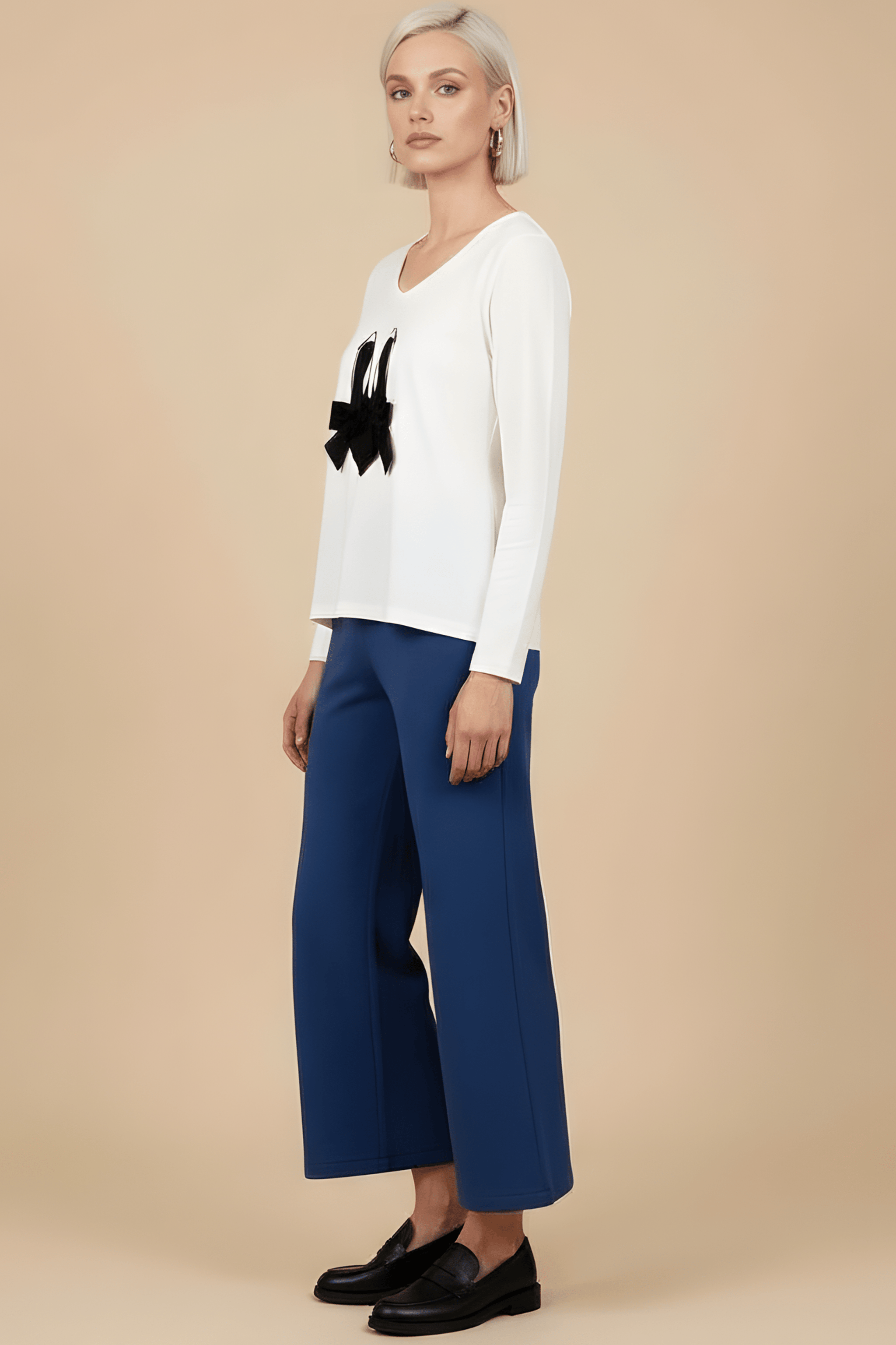 Camiseta blanca con zapatillas bordadas y lazos manga larga Lolitas&L - lolitasyl.com