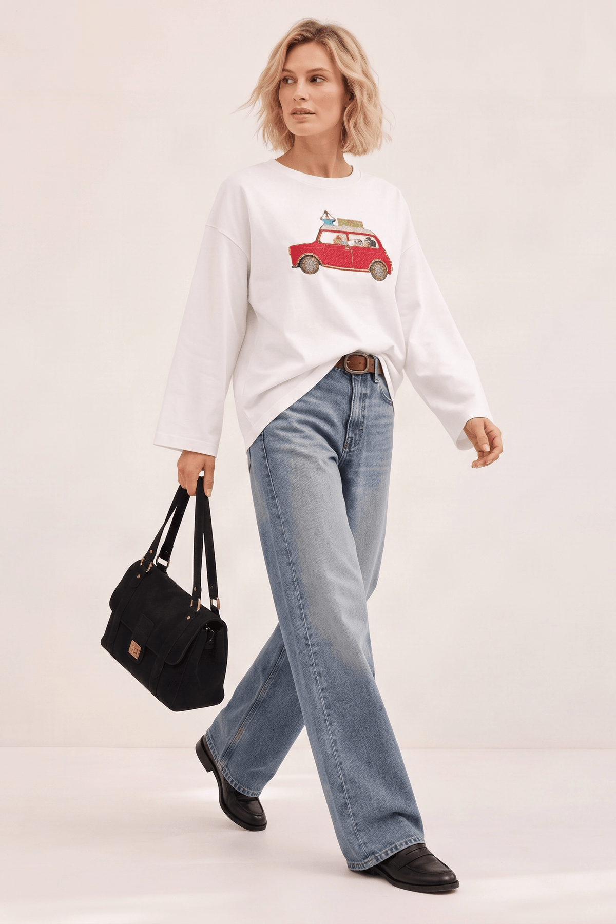 Camiseta Blanca de Manga Larga con Coche Bordado en Punto de Cruz – Lolitas&L - lolitasyl.com