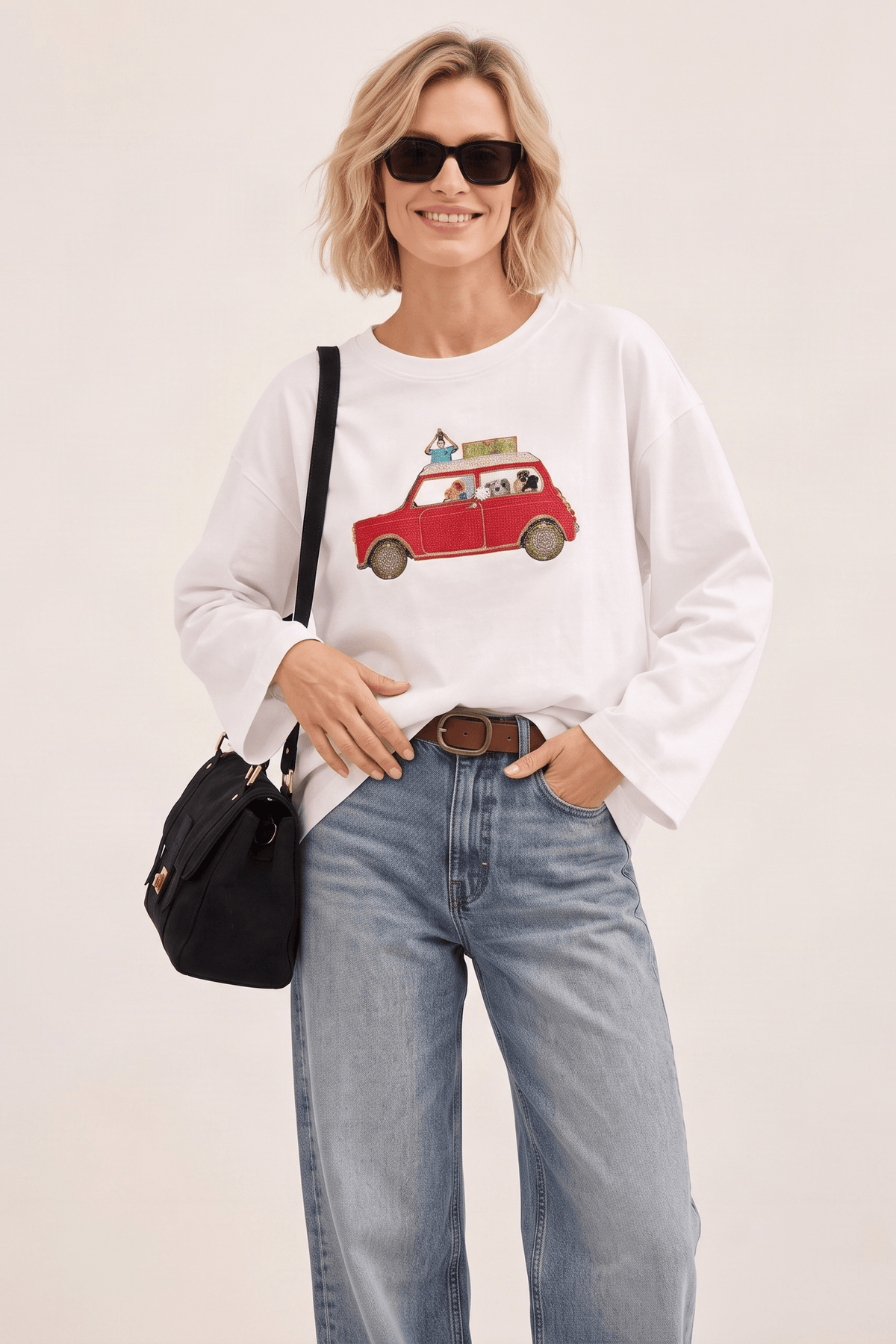 Camiseta Blanca de Manga Larga con Coche Bordado en Punto de Cruz – Lolitas&L - lolitasyl.com