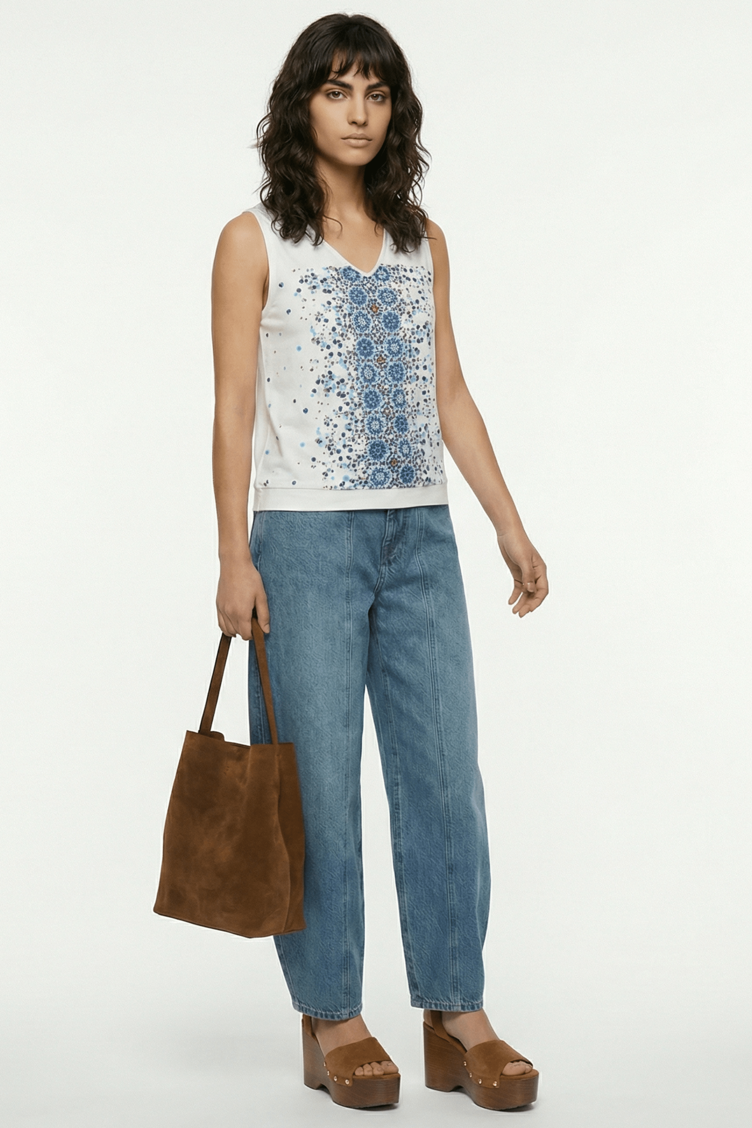 Camiseta blanca estampado mandala tonos azules sin mangas Lolitas&L - lolitasyl.com