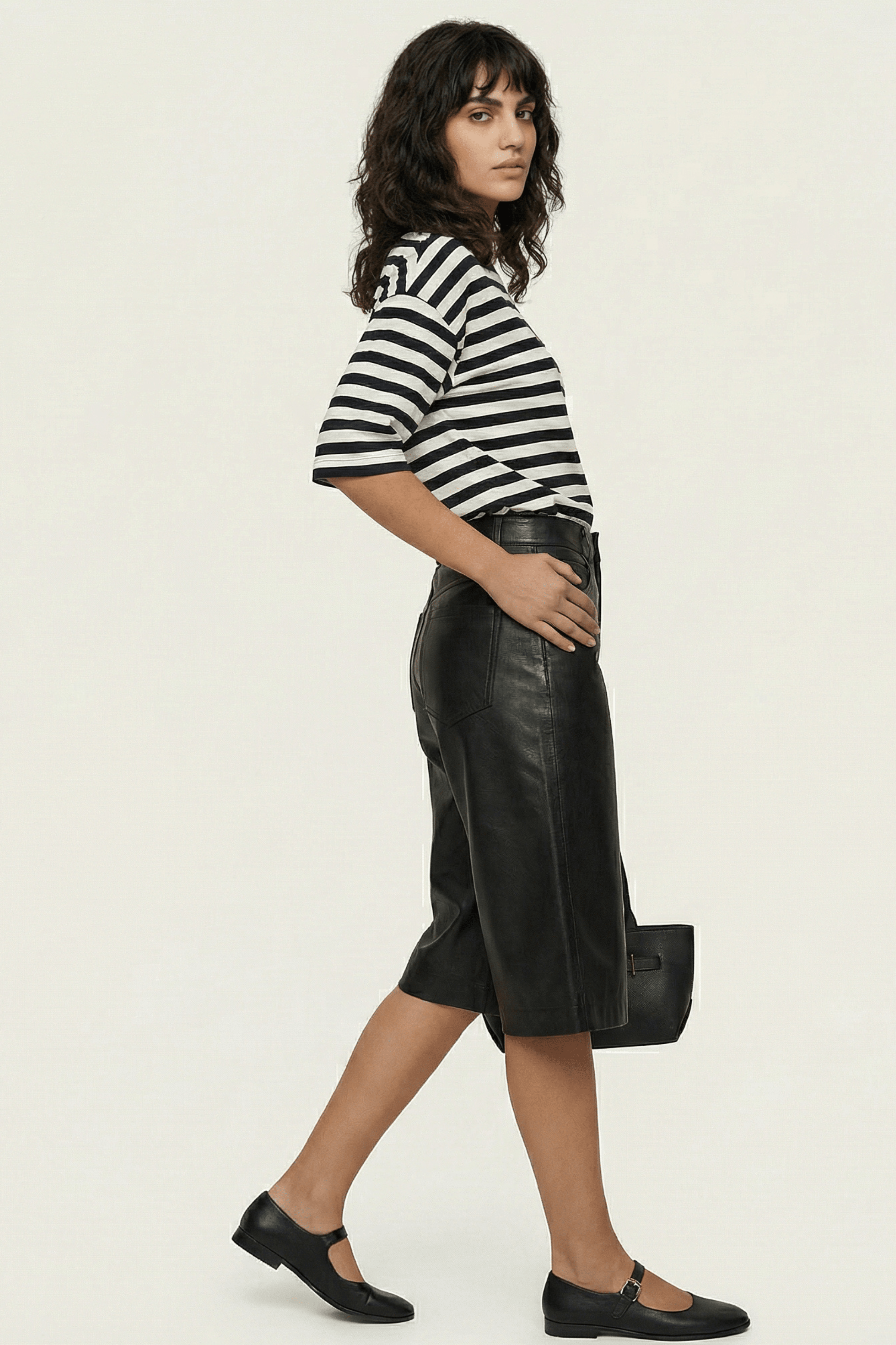 Camiseta blanca rayas con bordado perrito salchicha Lolitas&L - lolitasyl.com