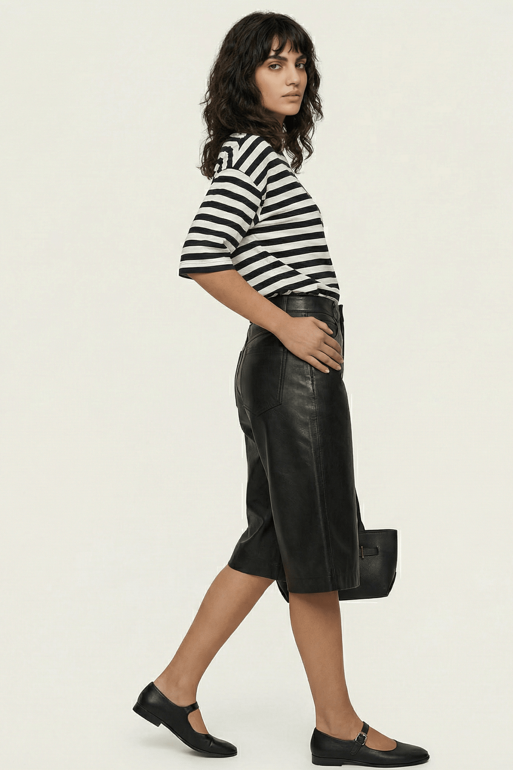 Camiseta blanca rayas con bordado perrito salchicha Lolitas&L - lolitasyl.com