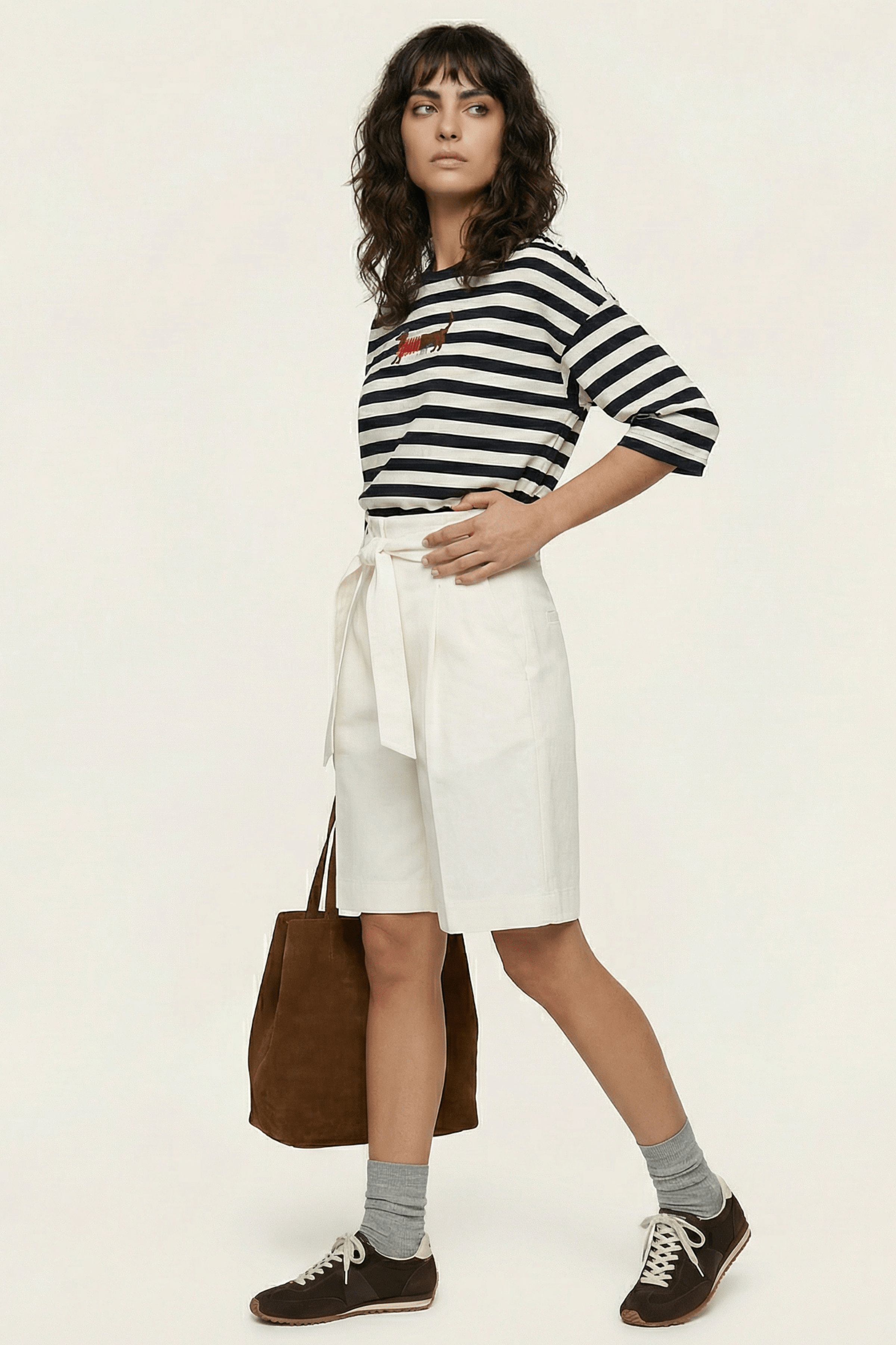 Camiseta blanca rayas con bordado perrito salchicha Lolitas&L - lolitasyl.com