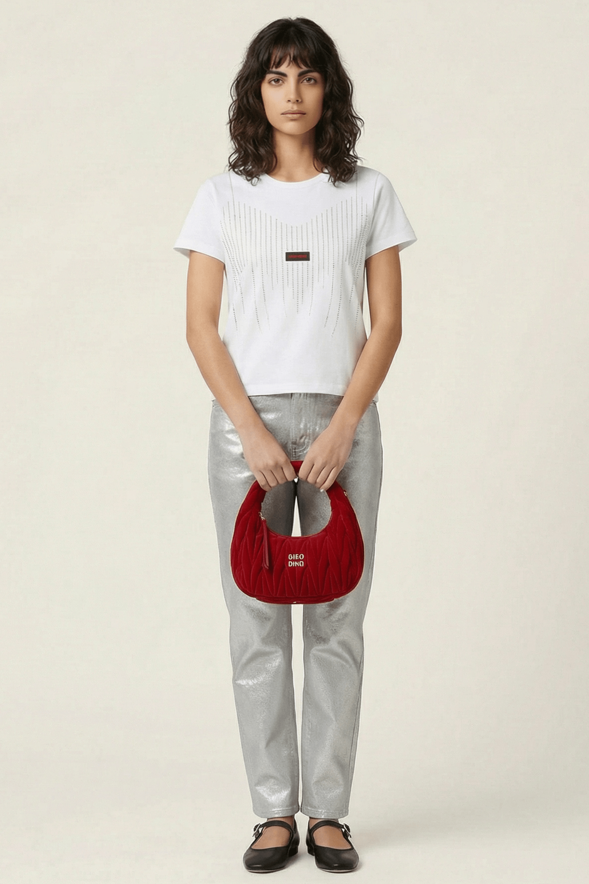 Camiseta blanca stras con logo Lolitas&L - lolitasyl.com