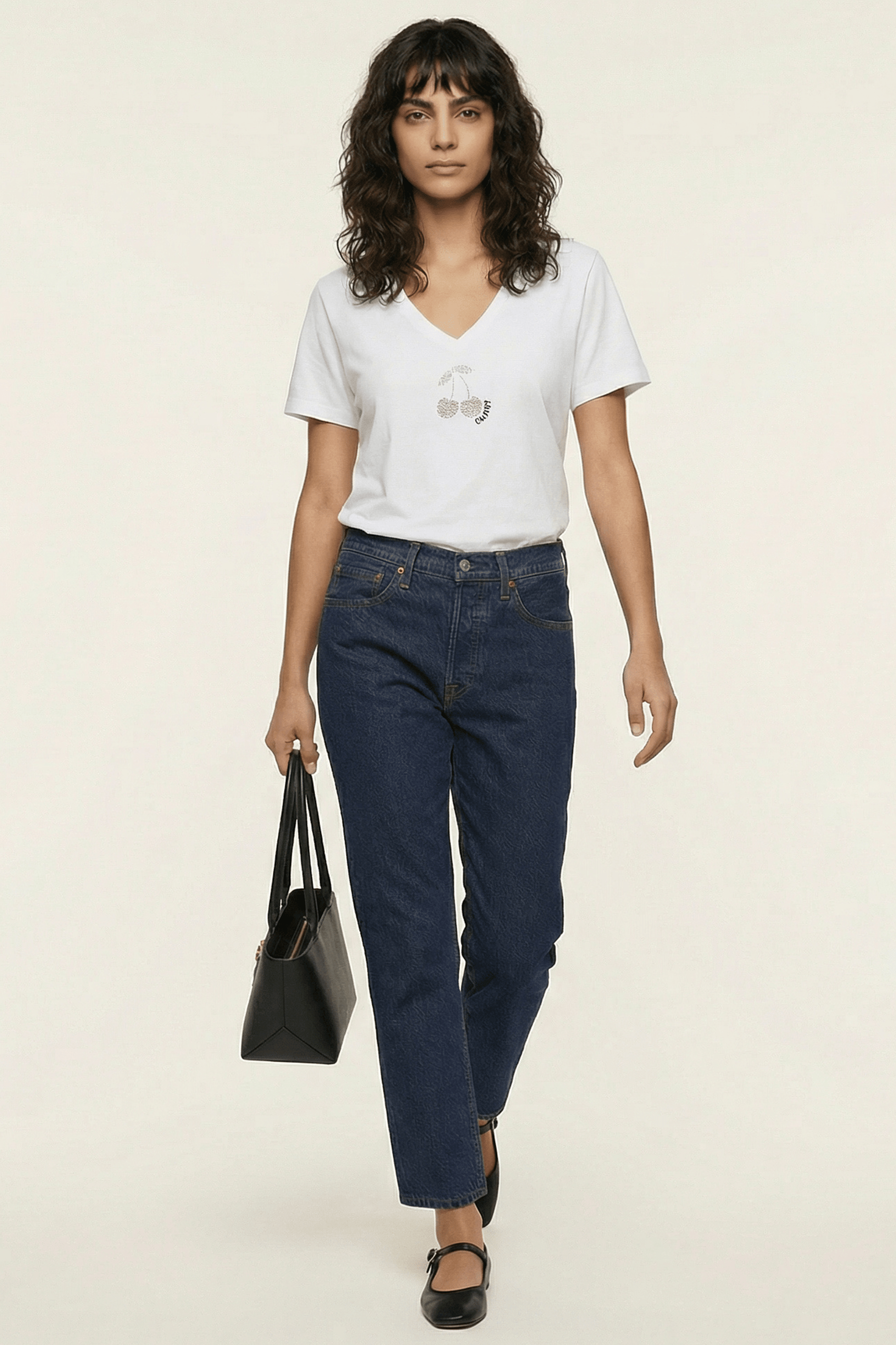 Camiseta blanca strass cerezas escote uve Lolitas&L - lolitasyl.com