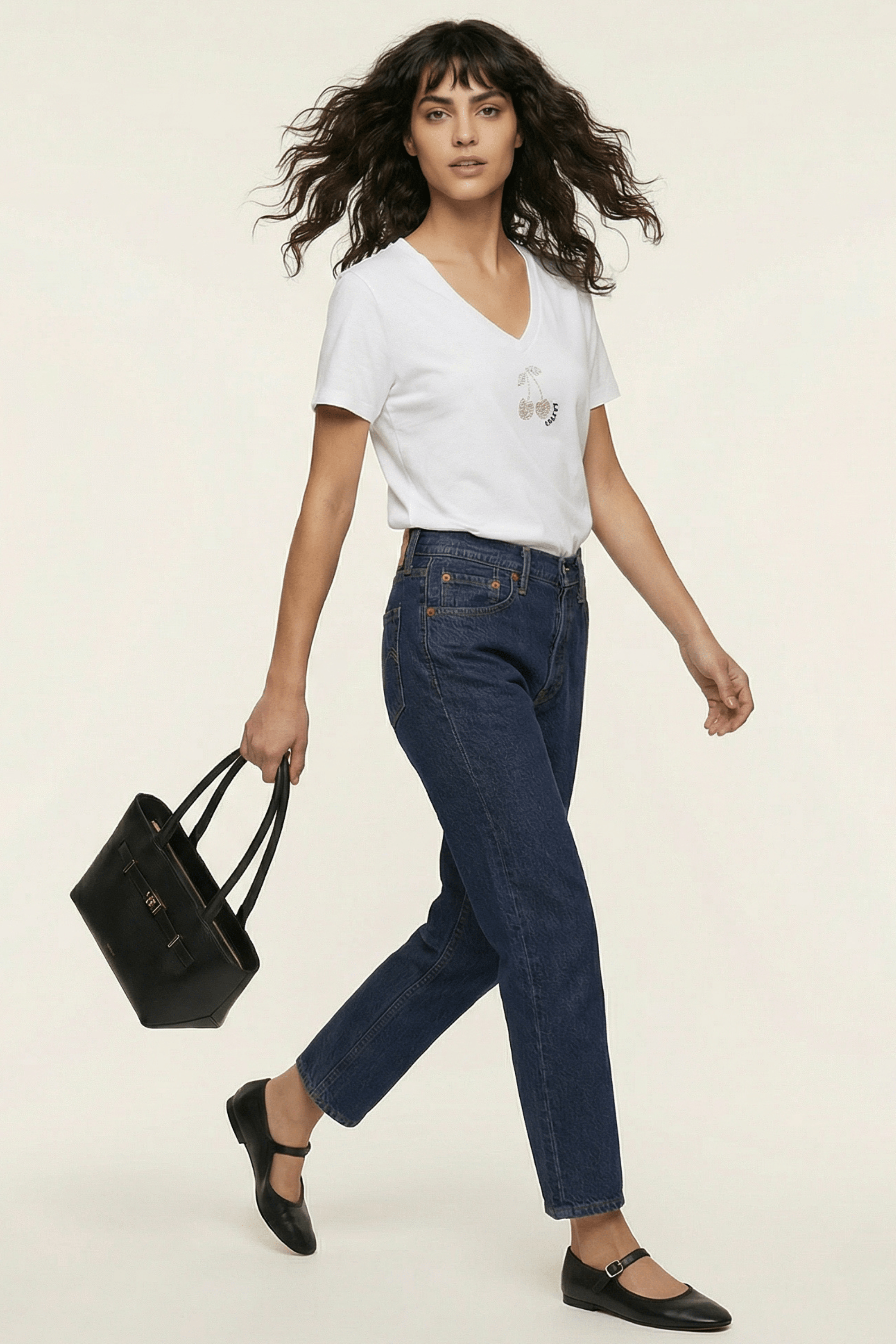 Camiseta blanca strass cerezas escote uve Lolitas&L - lolitasyl.com