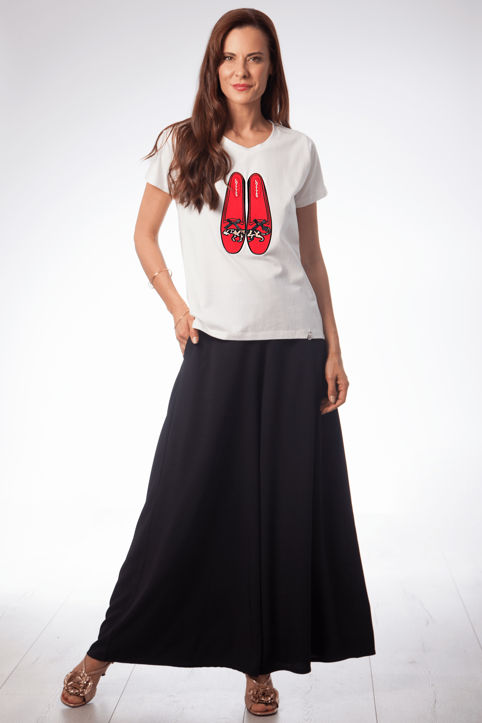 Camiseta blanca zapatillas rojas manga corta Lolitas&L - lolitasyl.com
