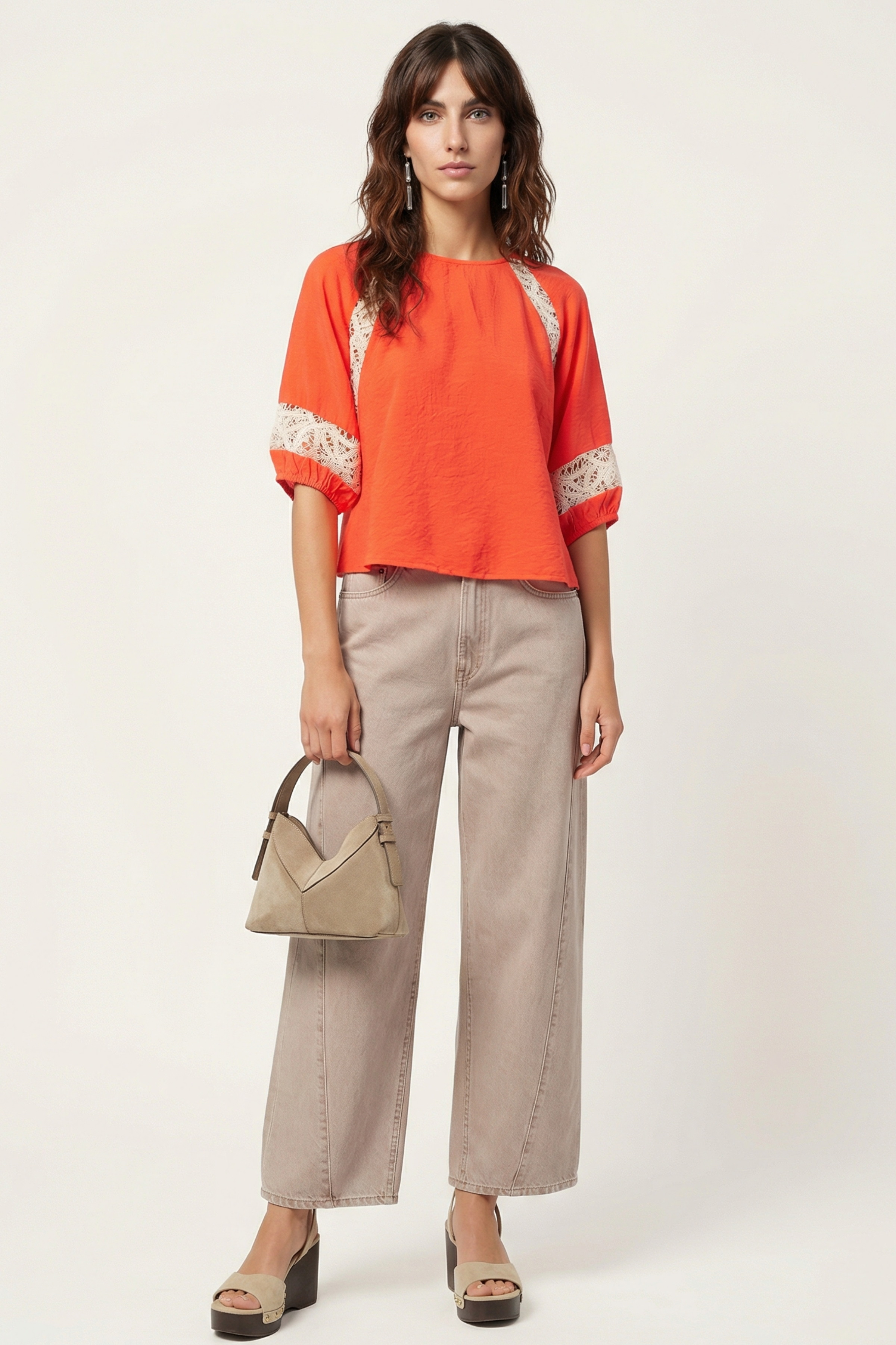 Camiseta coral bordado grogre en contraste Lolitas&L