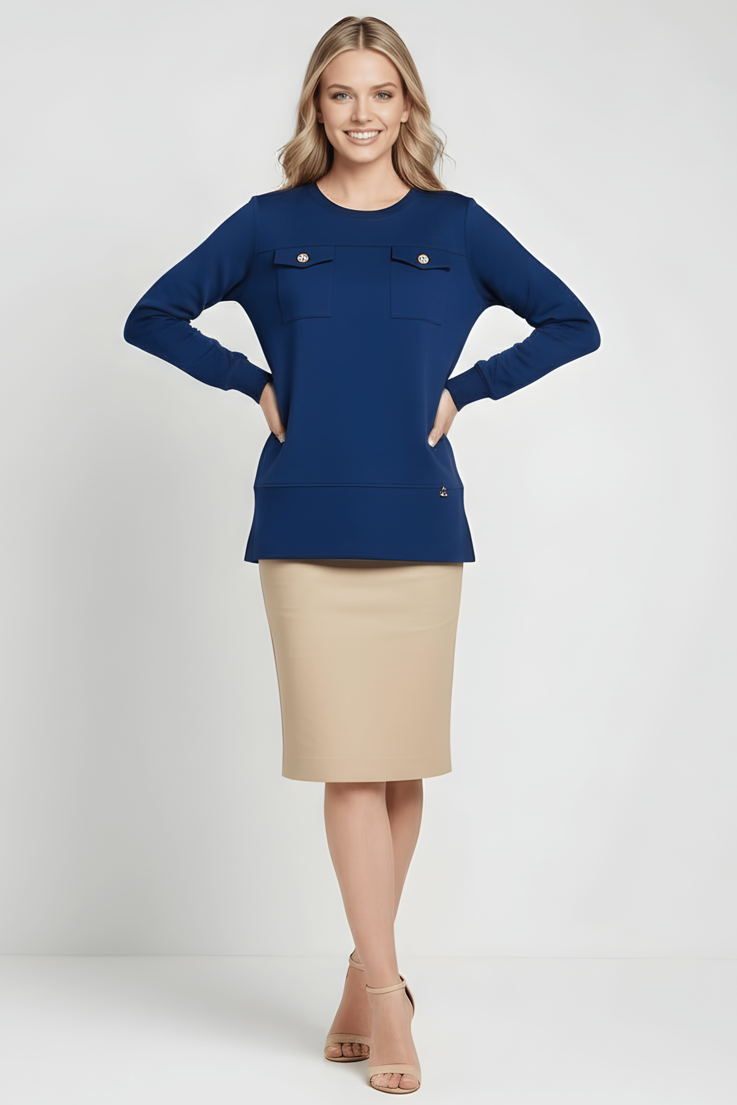 Camiseta de punto azul con botones dorados Lolitas&L - lolitasyl.com