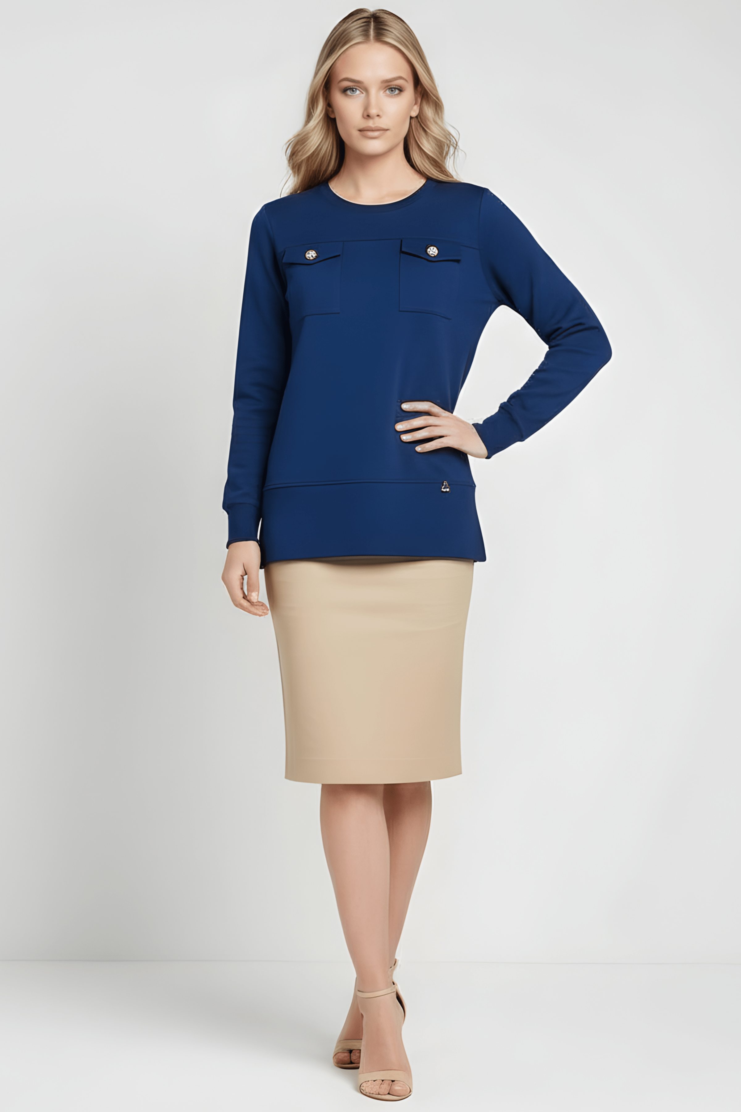 Camiseta de punto azul con botones dorados Lolitas&L - lolitasyl.com