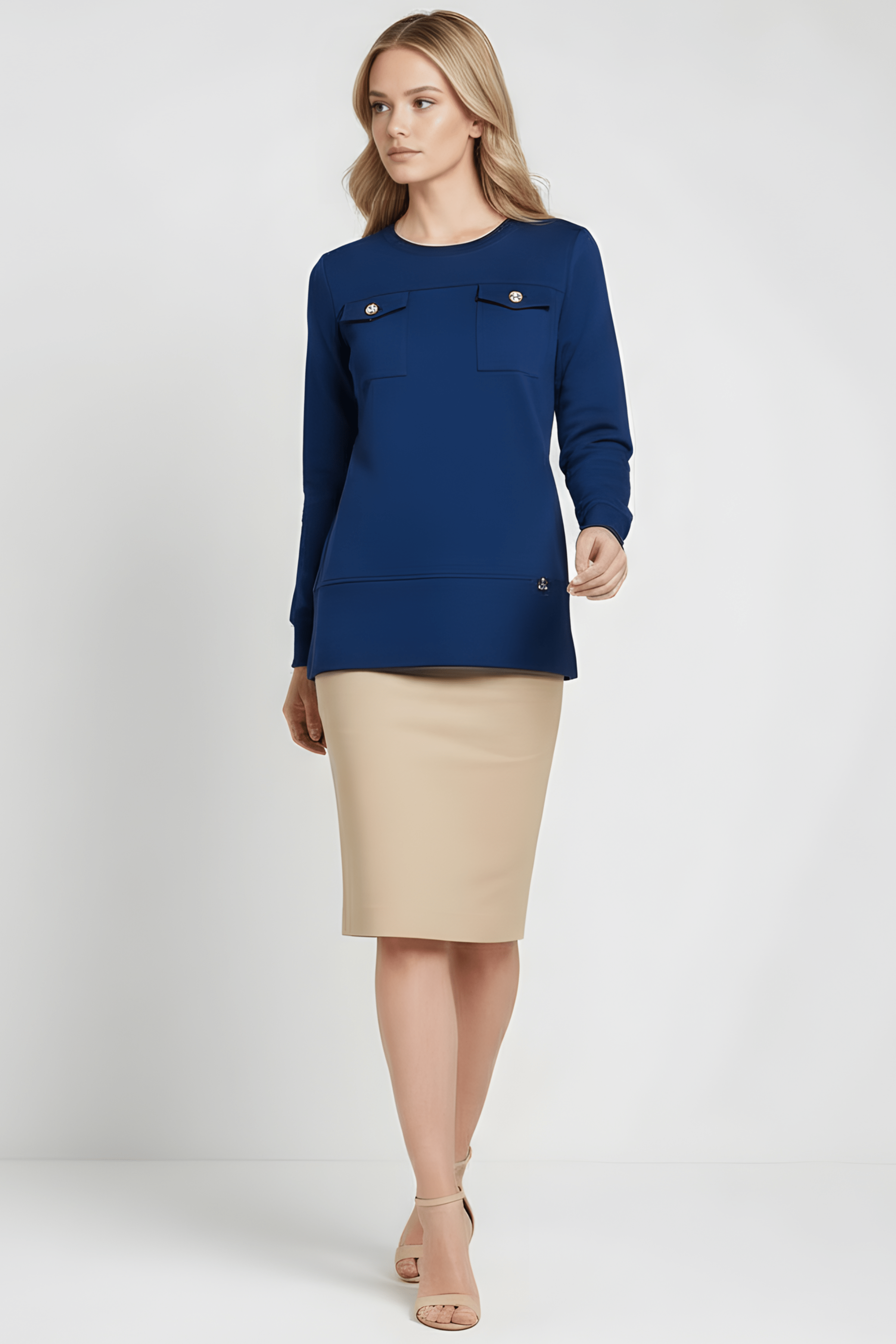 Camiseta de punto azul con botones dorados Lolitas&L - lolitasyl.com