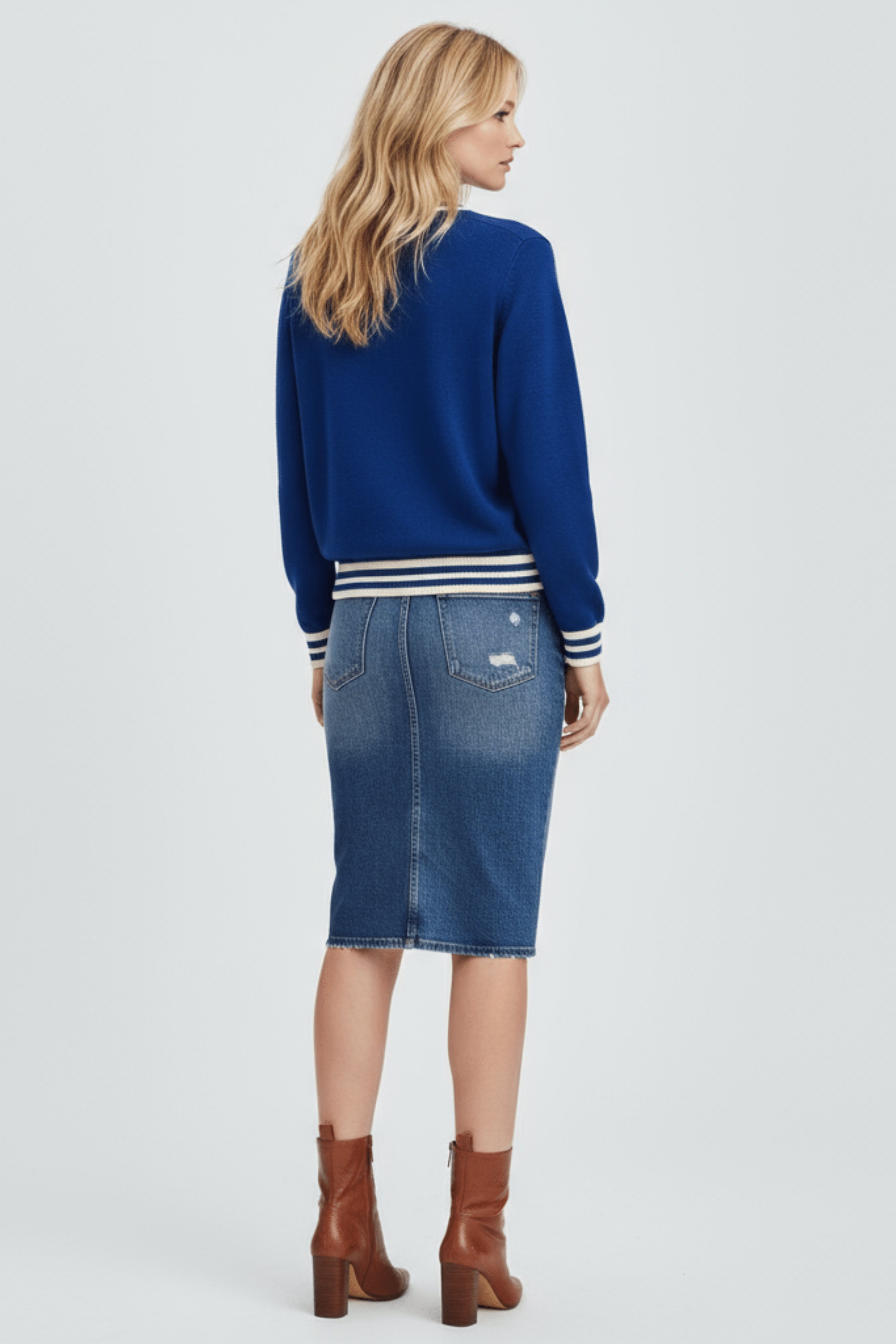 Camiseta de punto azul con elasticos y bordado osito Lolitas&L - lolitasyl.com