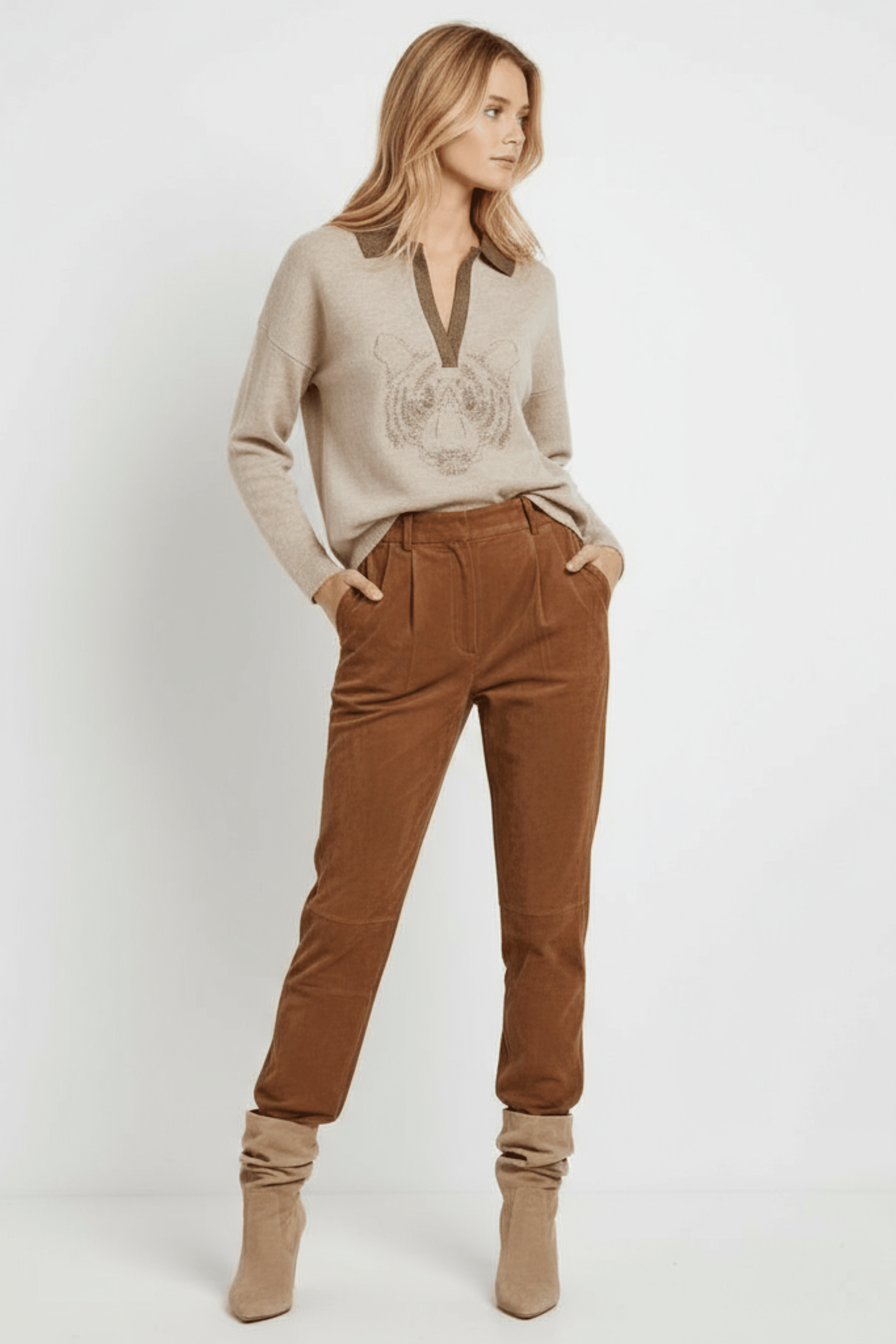 Camiseta de punto beige con leon de strass Lolitas&L - lolitasyl.com