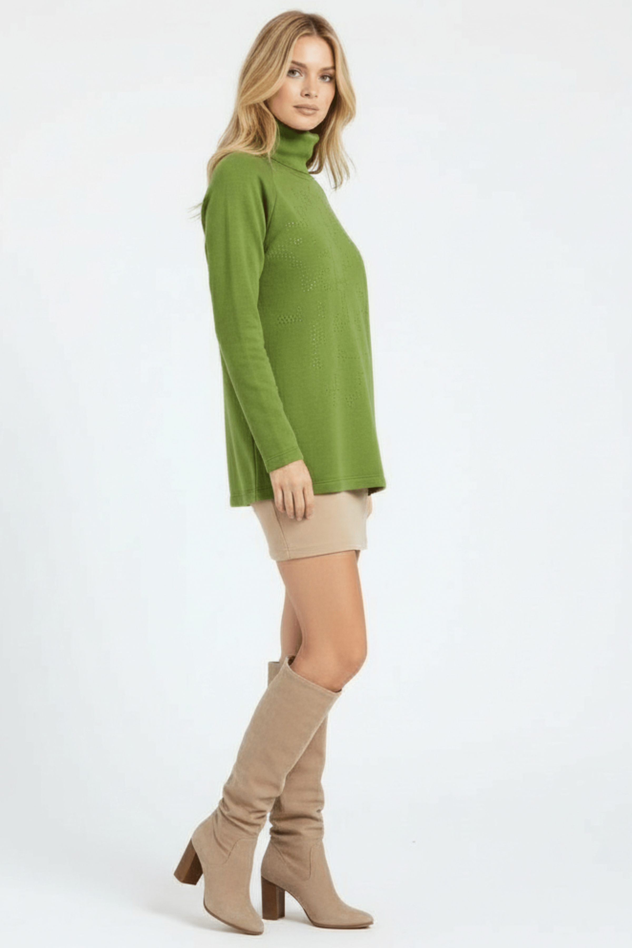 Camiseta de punto verde cuello alto con strass Lolitas&L - lolitasyl.com