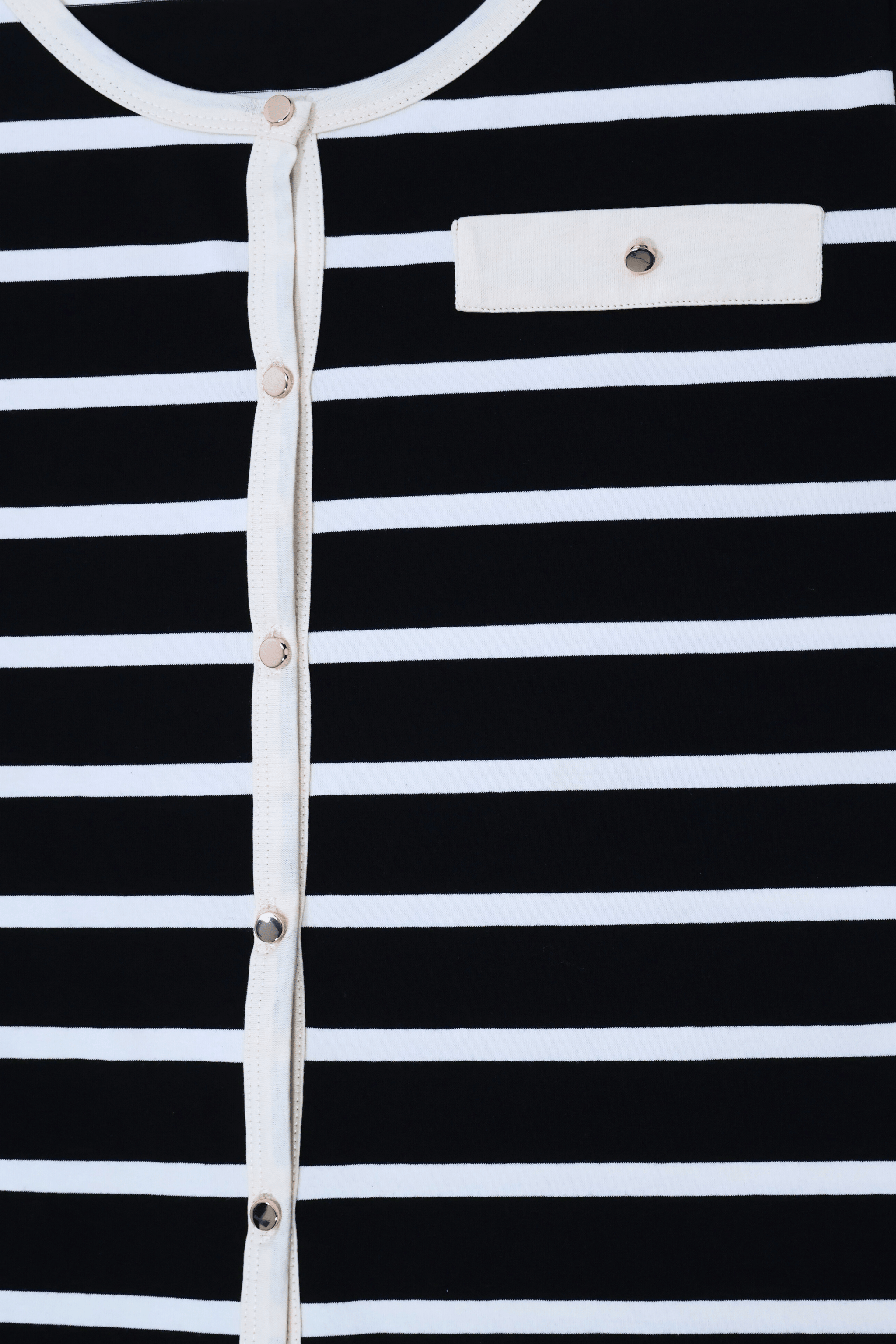 Camiseta de rayas abnotonada de manga corta Lolitas&L - lolitasyl.com