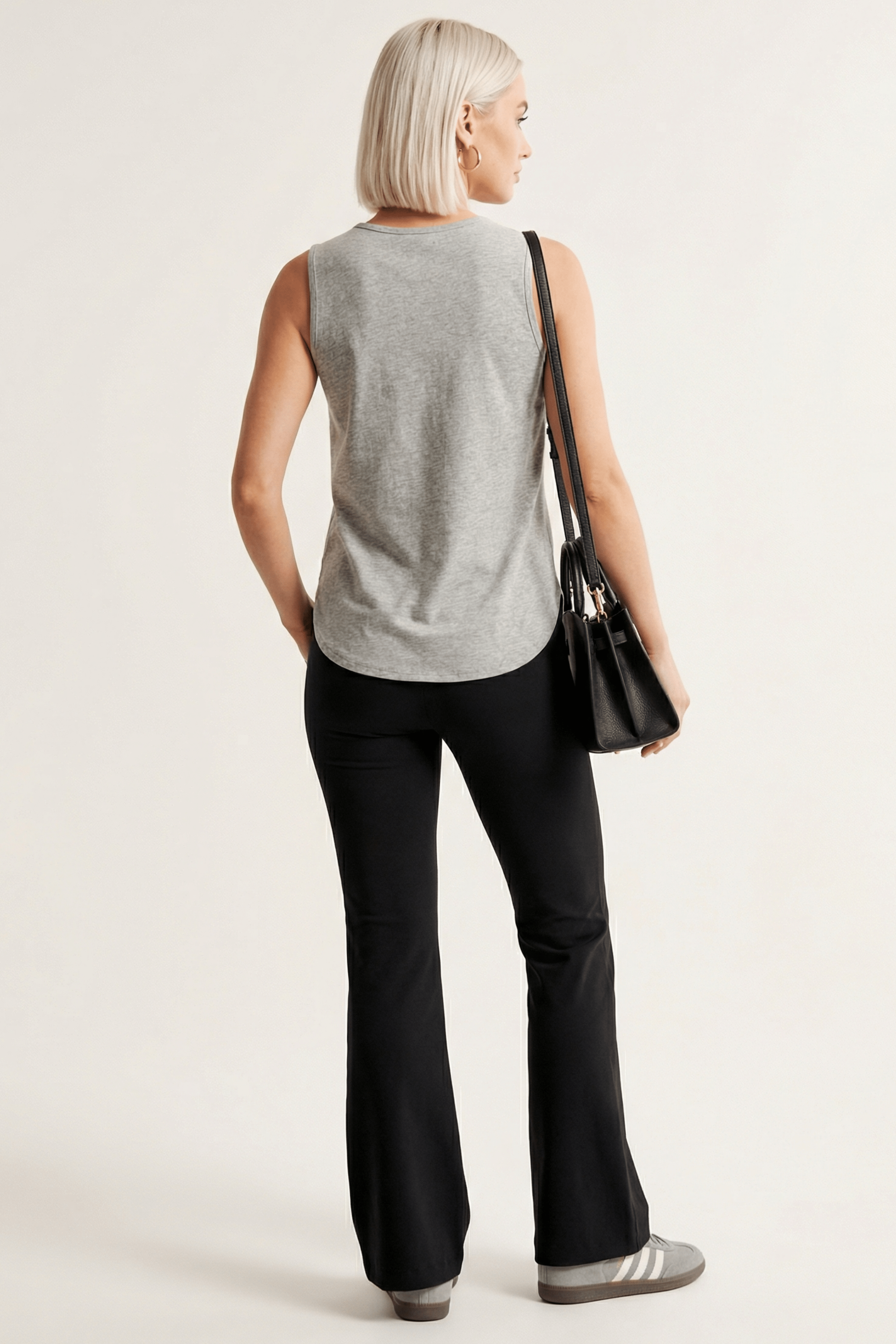 Camiseta gris basica tirantes con escote cuadrado Lolitas&L - lolitasyl.com