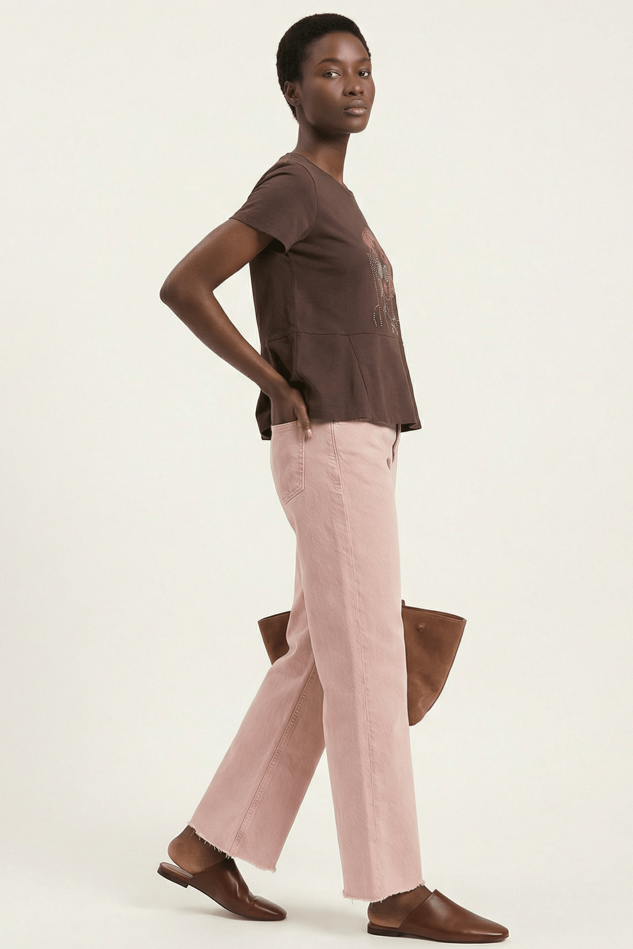 Camiseta marron con mujer gafas de strass Lolitas&L - lolitasyl.com