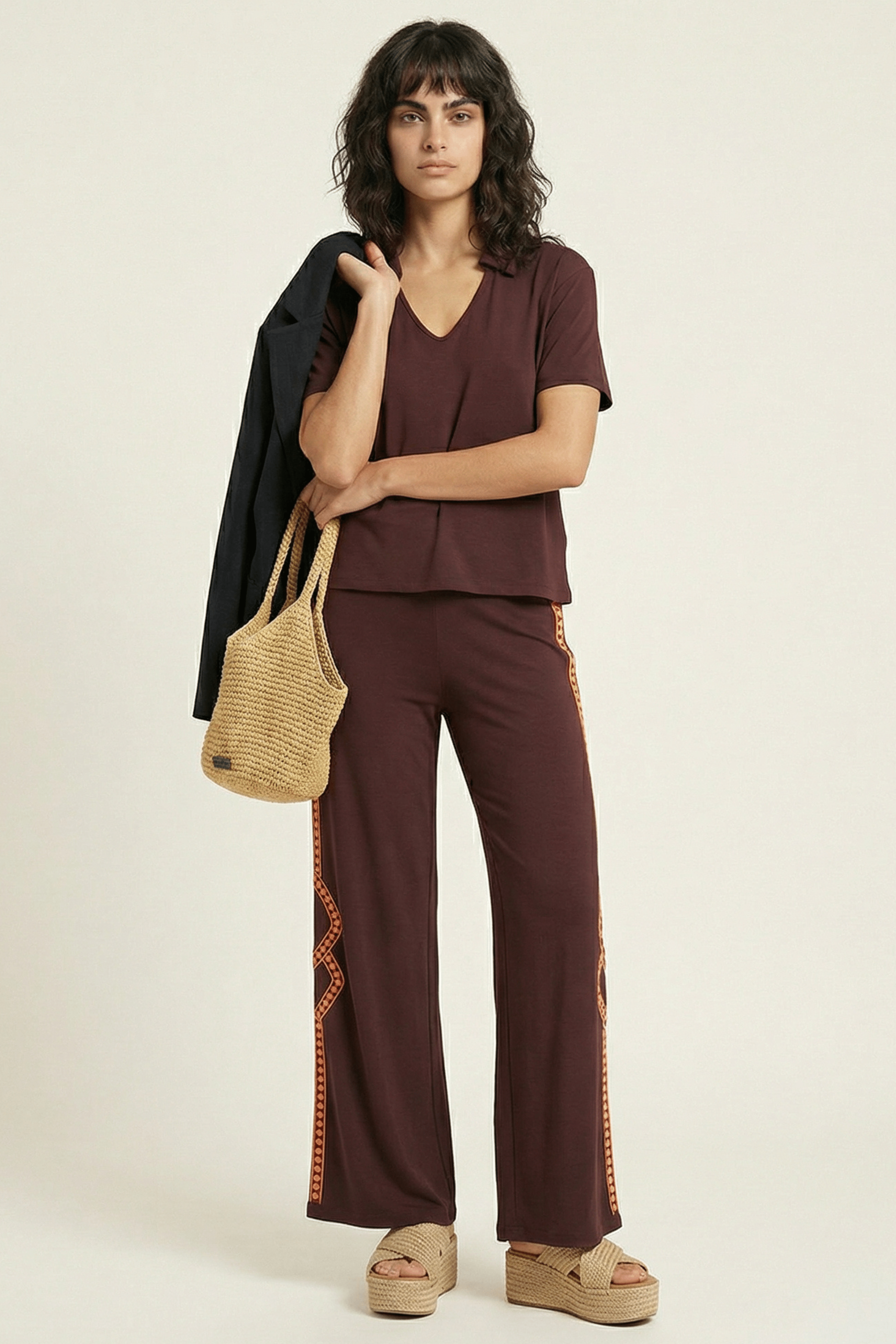 Camiseta marron cuello polo con manga corta Lolitas&L - lolitasyl.com