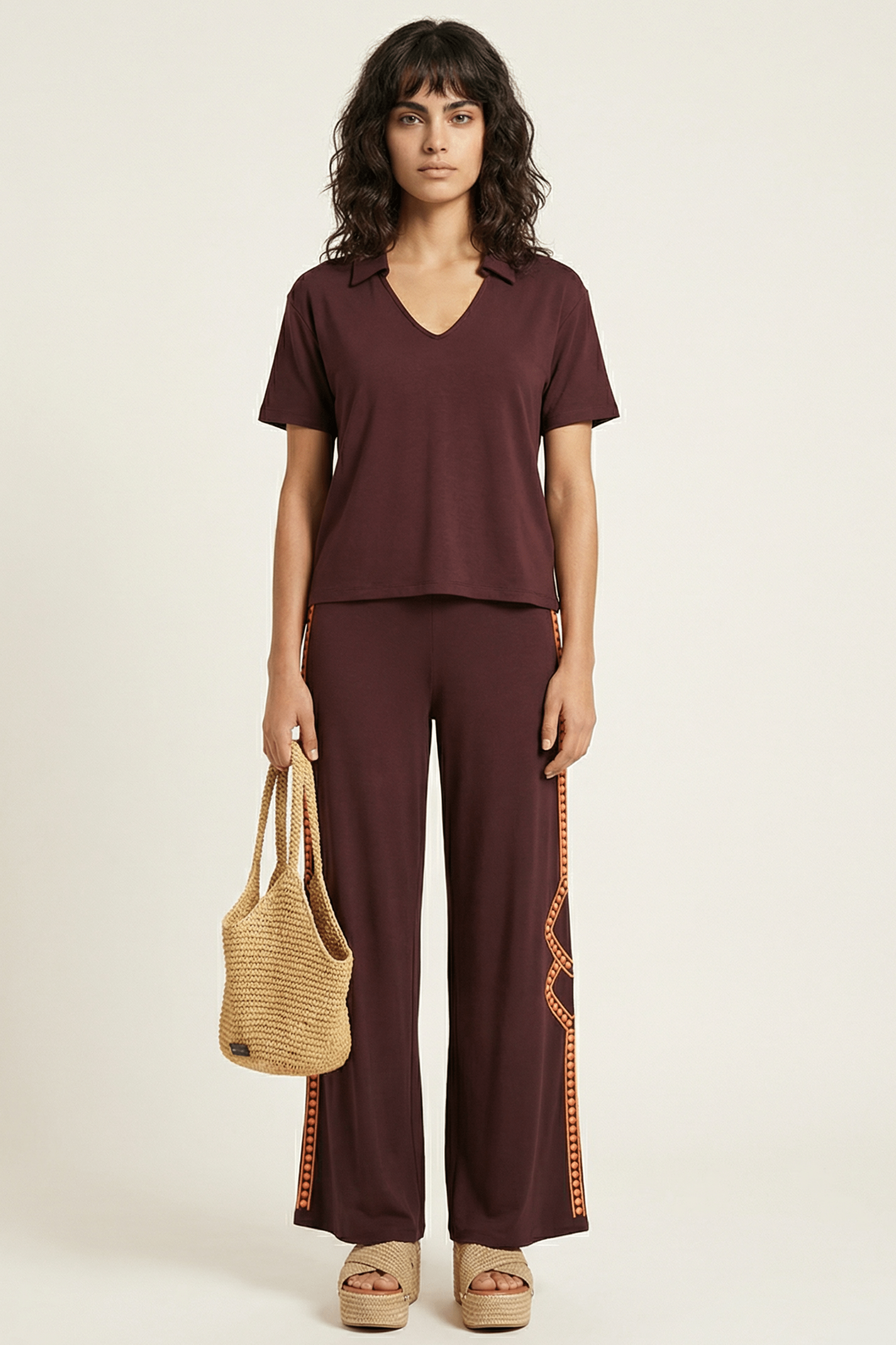 Camiseta marron cuello polo con manga corta Lolitas&L - lolitasyl.com