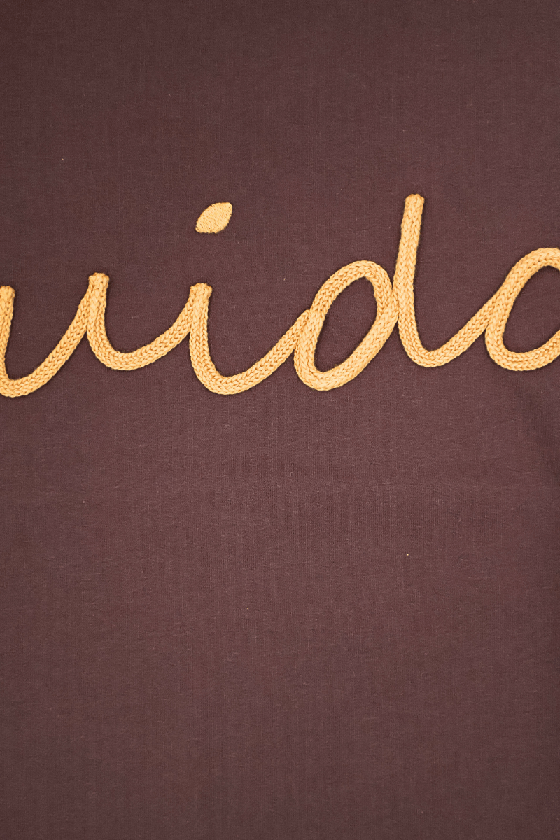 Camiseta marron Preloved bordado fluido Lolitas&L - lolitasyl.com