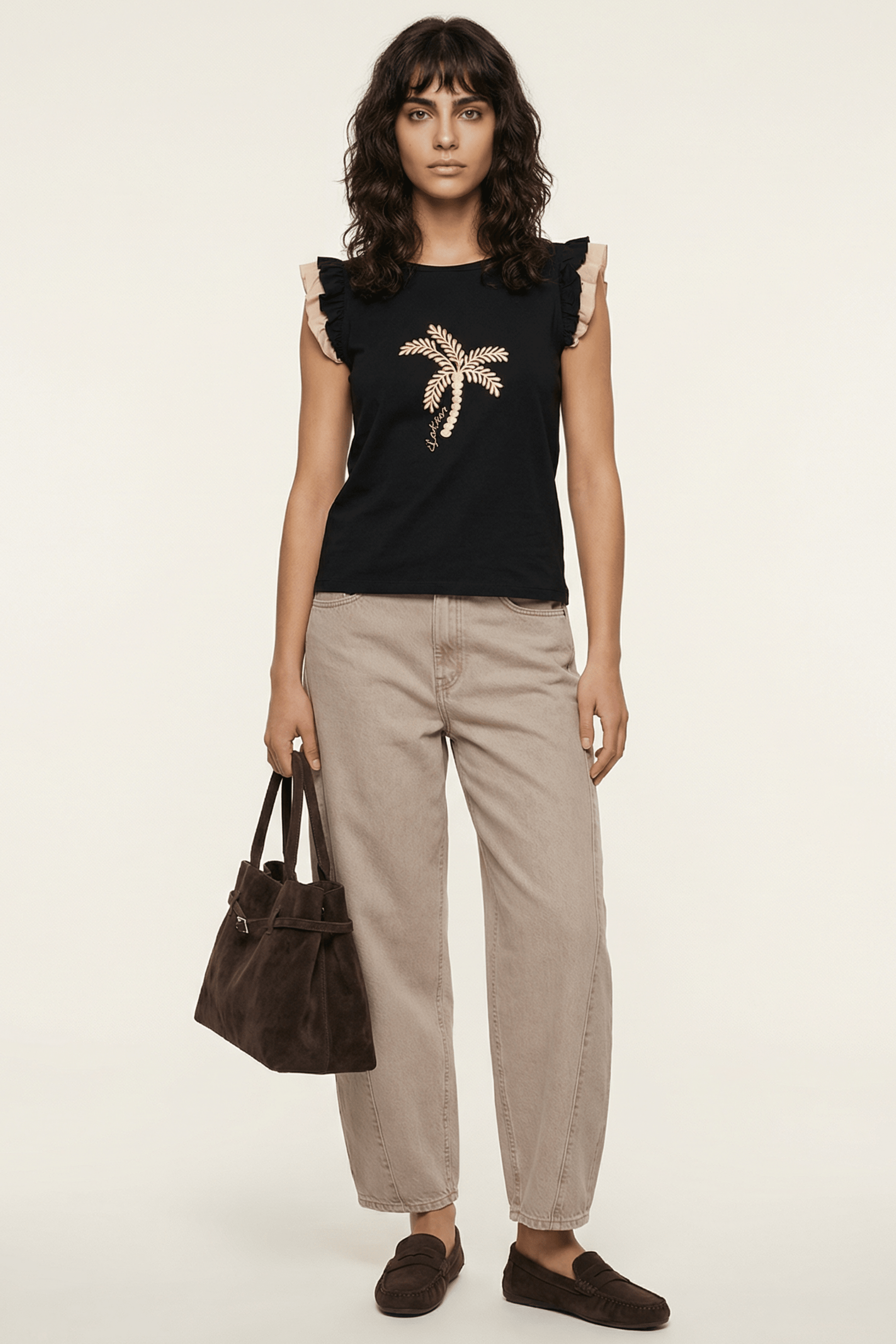 Camiseta negra bordado palmera con volantes Lolitas&L - lolitasyl.com