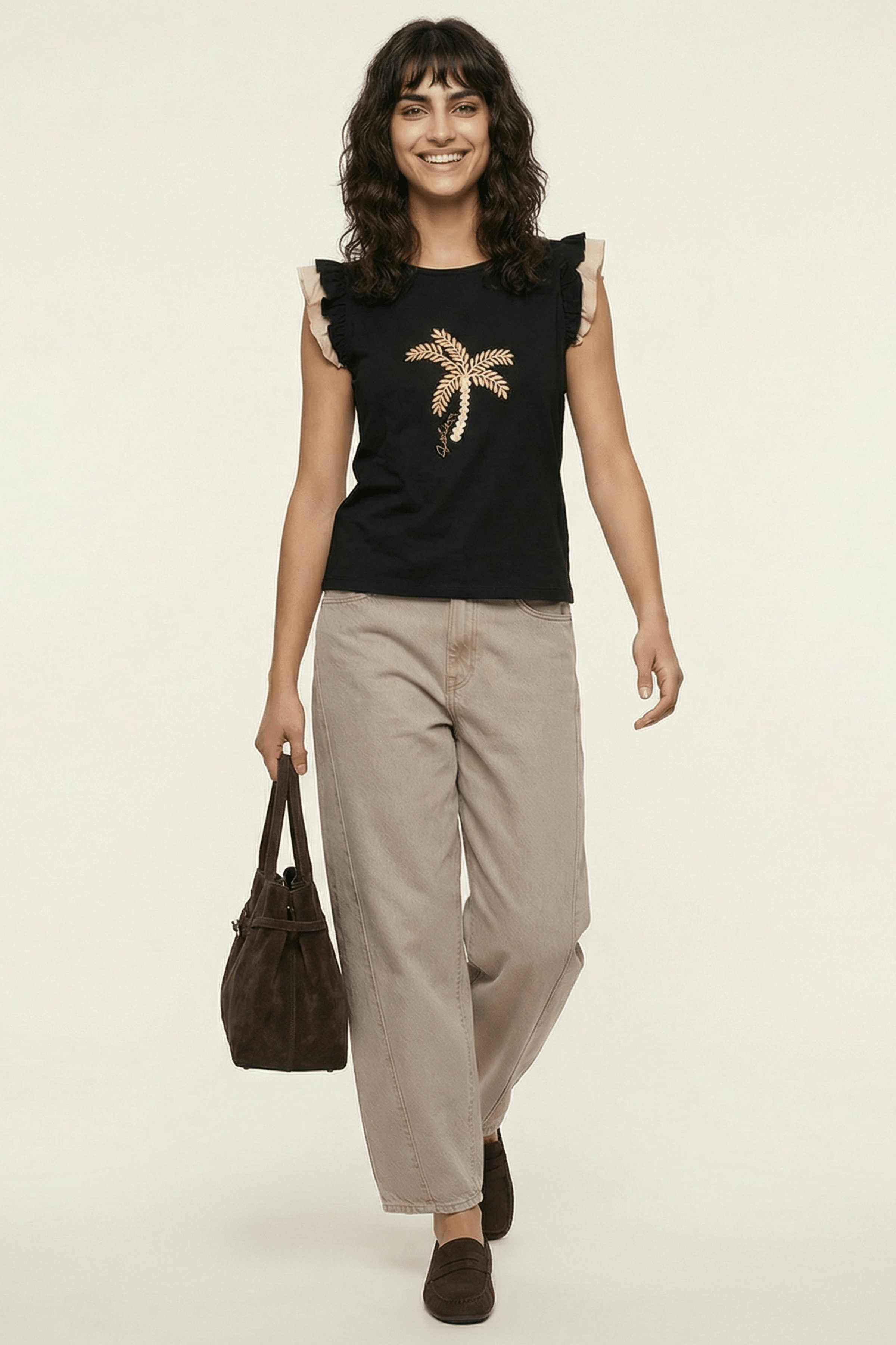 Camiseta negra bordado palmera con volantes Lolitas&L - lolitasyl.com