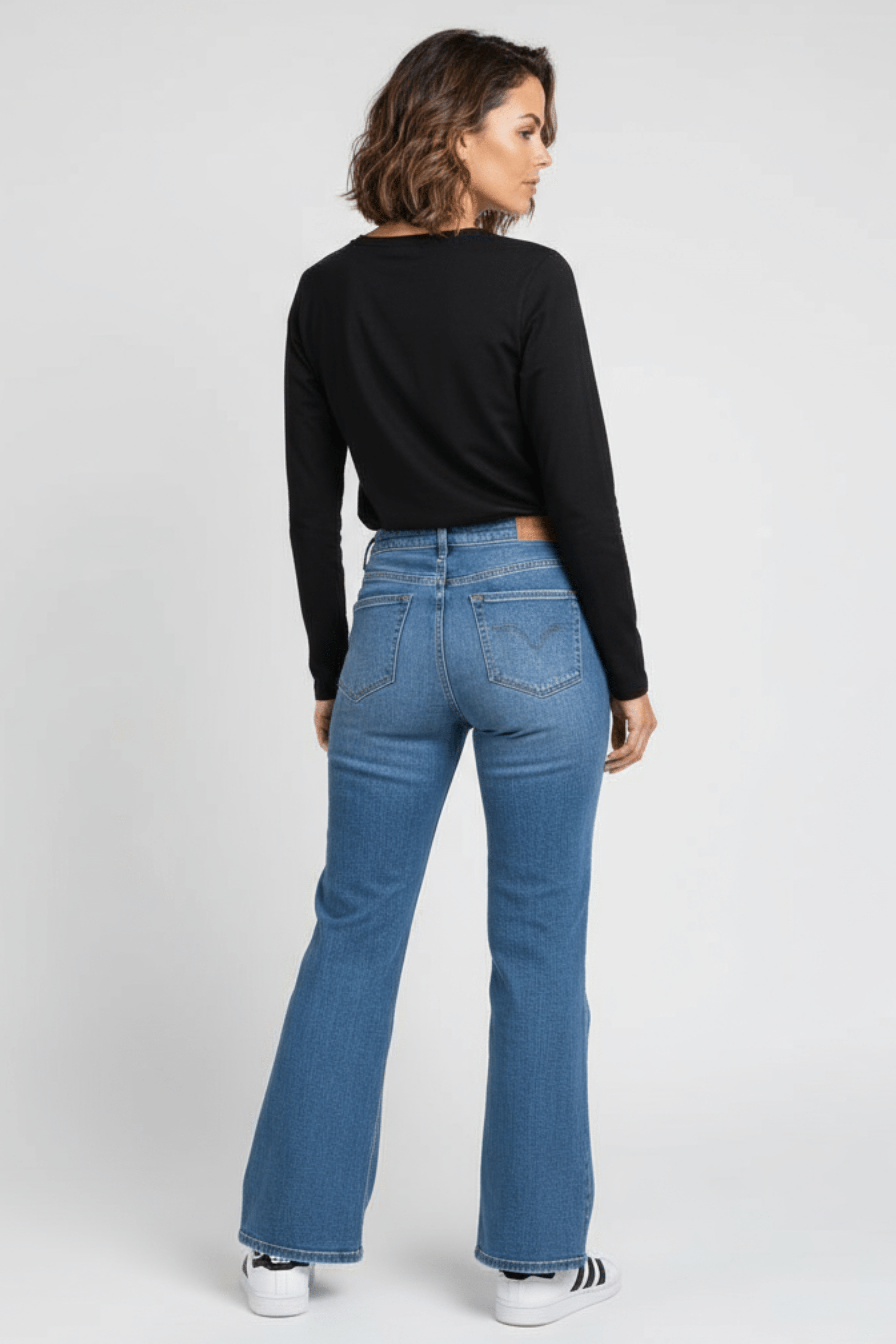 Camiseta negra bordado sandalias cuero manga larga Lolitas&L - lolitasyl.com