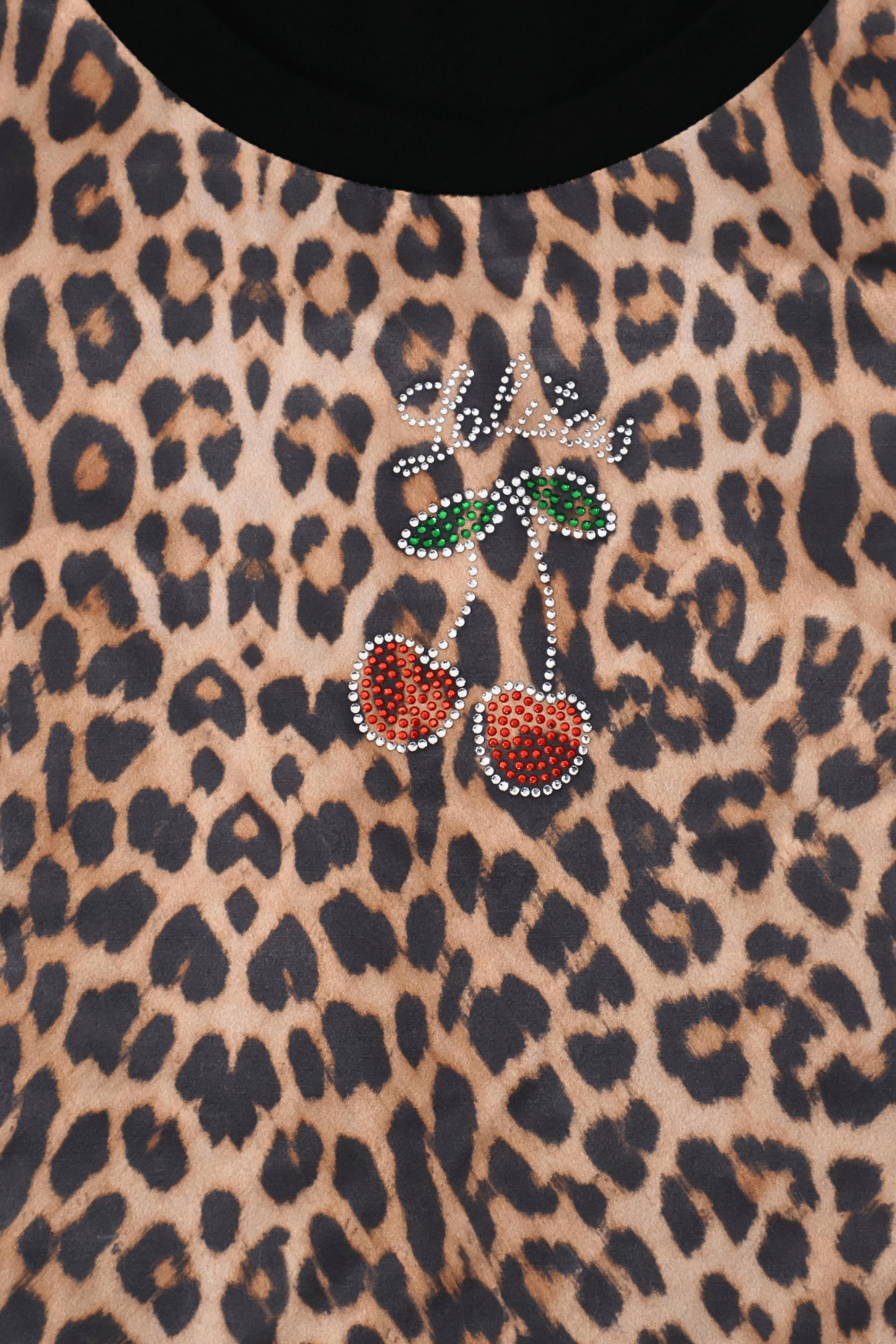 Camiseta negra estampado animal print con cereza de strass Lolitas&L - lolitasyl.com