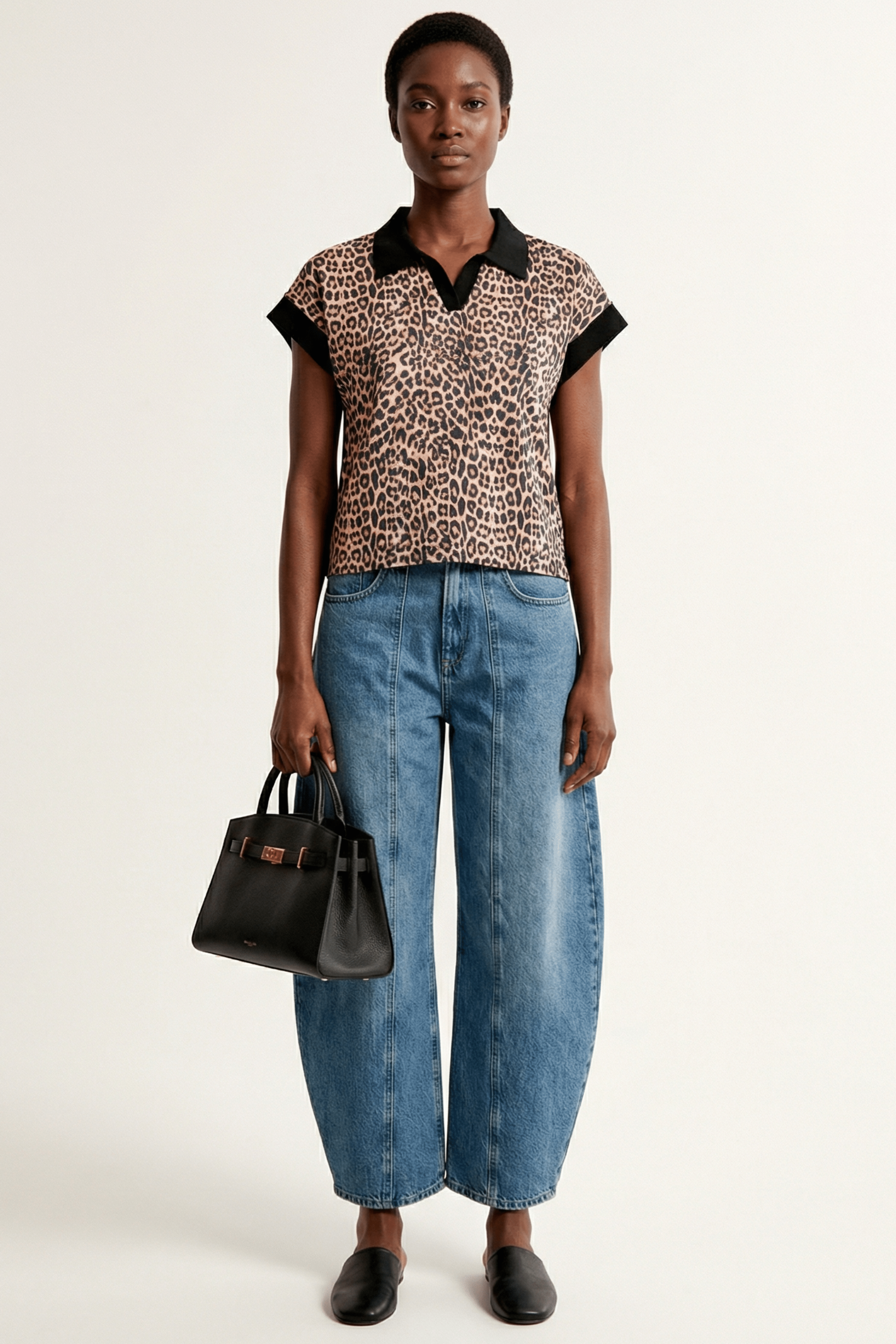 Camiseta negra estampado animal print escote polo Lolitas&L - lolitasyl.com