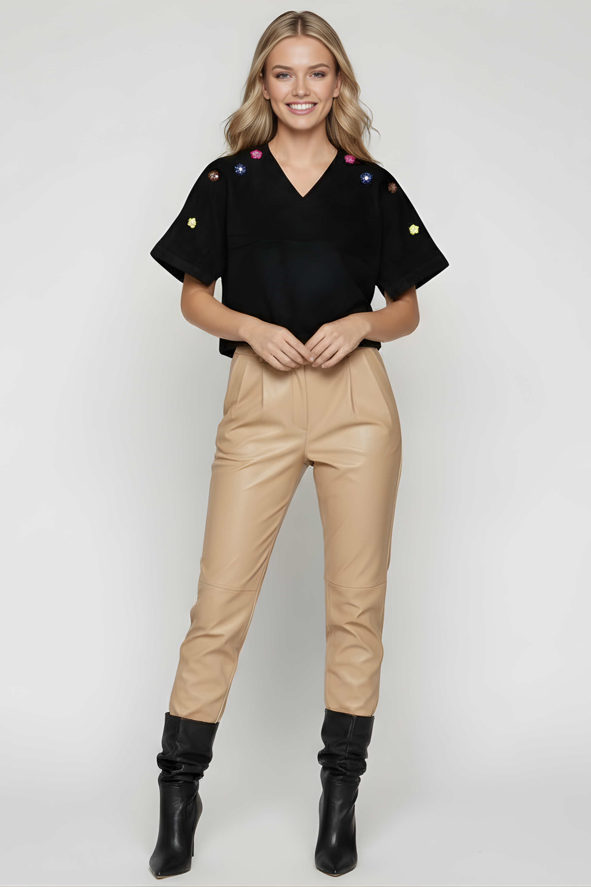 Camiseta de punto negra murcielago con flores antelina Lolitas&L