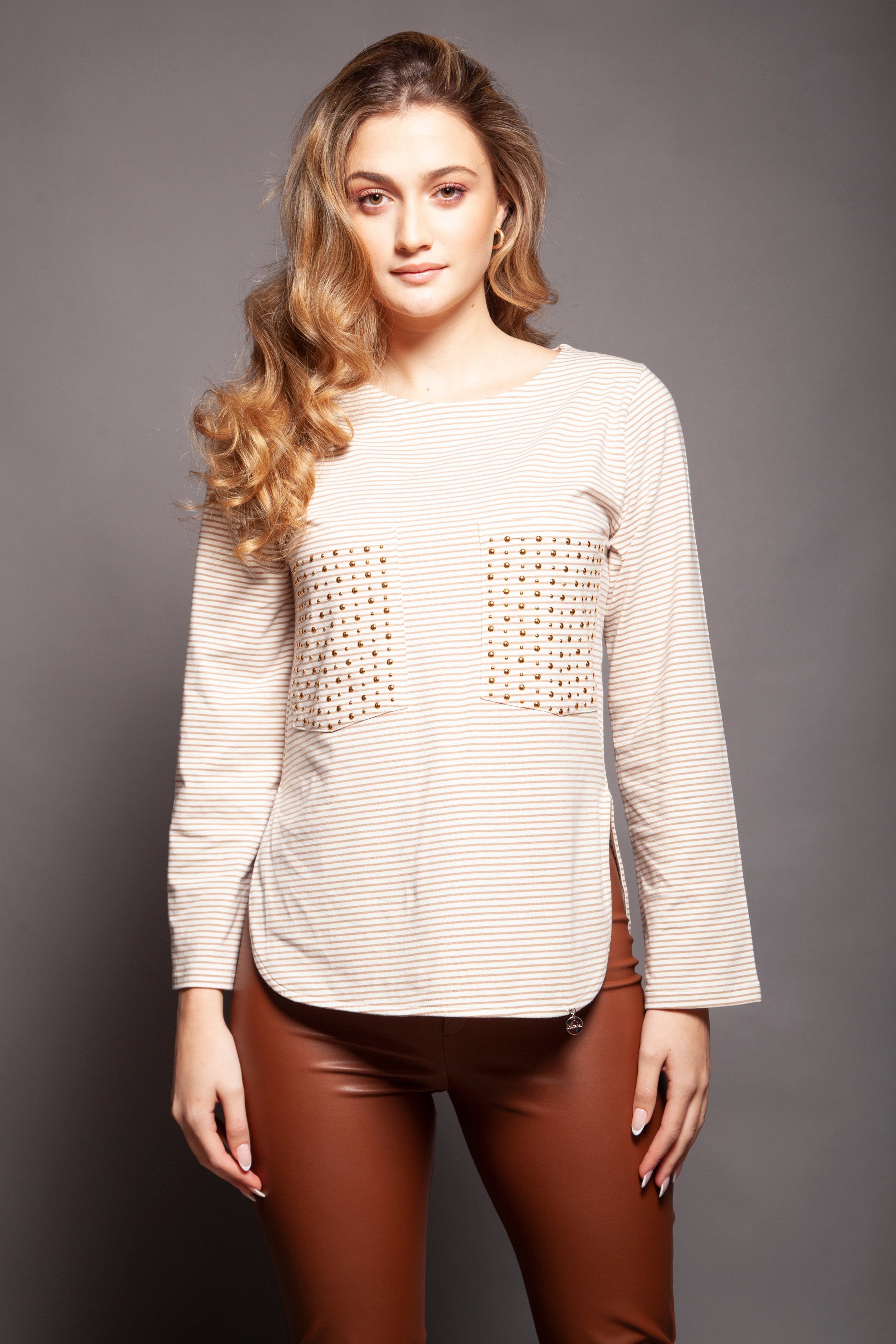 Camiseta rayas beige con bolsillos pecho Lolitas&L - lolitasyl.com